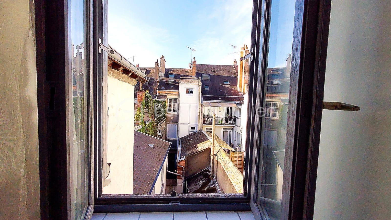 Appartement de 19 m² - WhatsApp Image 2025-09-23 at 12.58.40 (3).jpeg