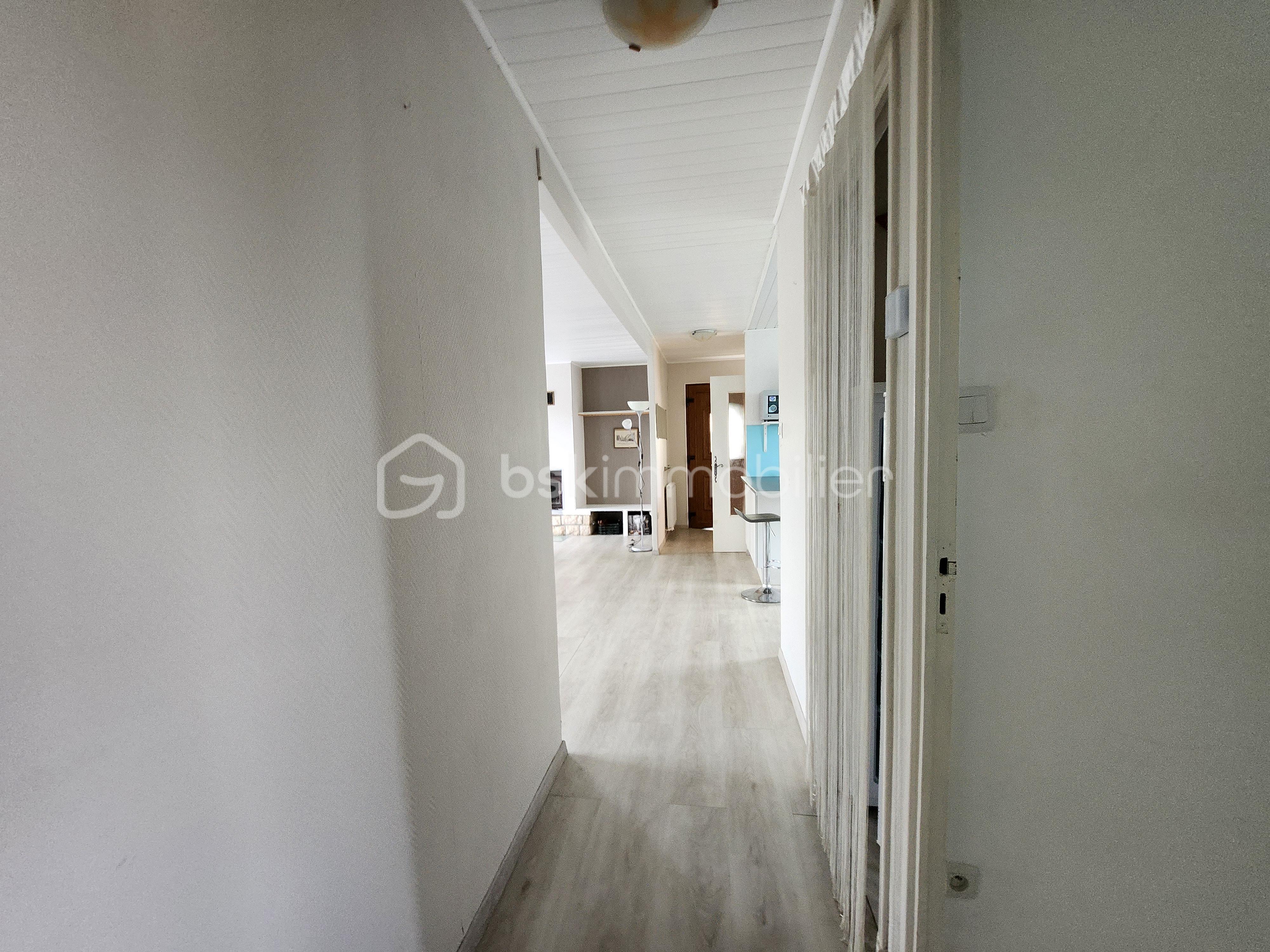 Pavillon de 93 m² - 20230519_162843.jpg