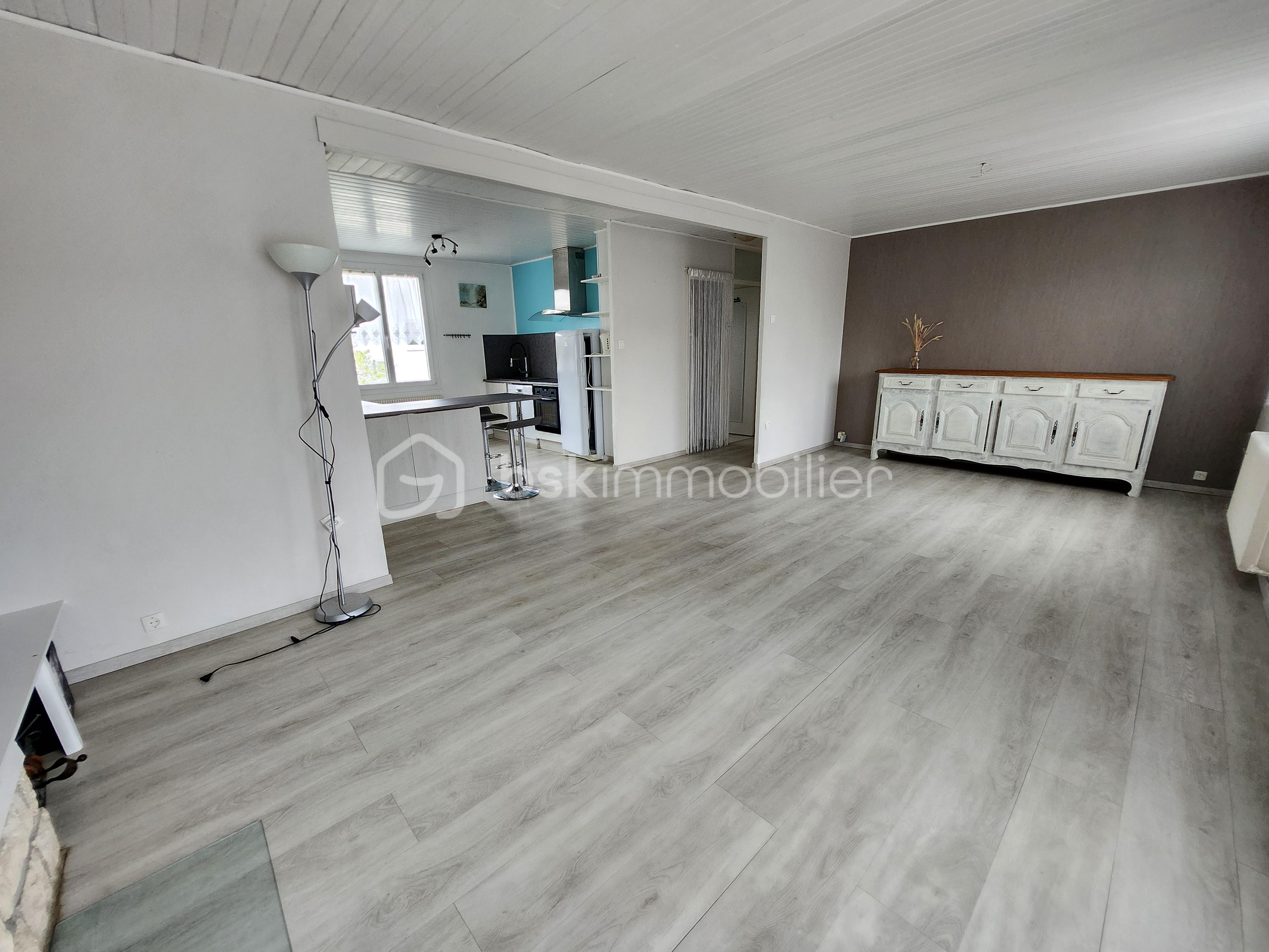 Pavillon de 93 m² - 20230519_163115.jpg