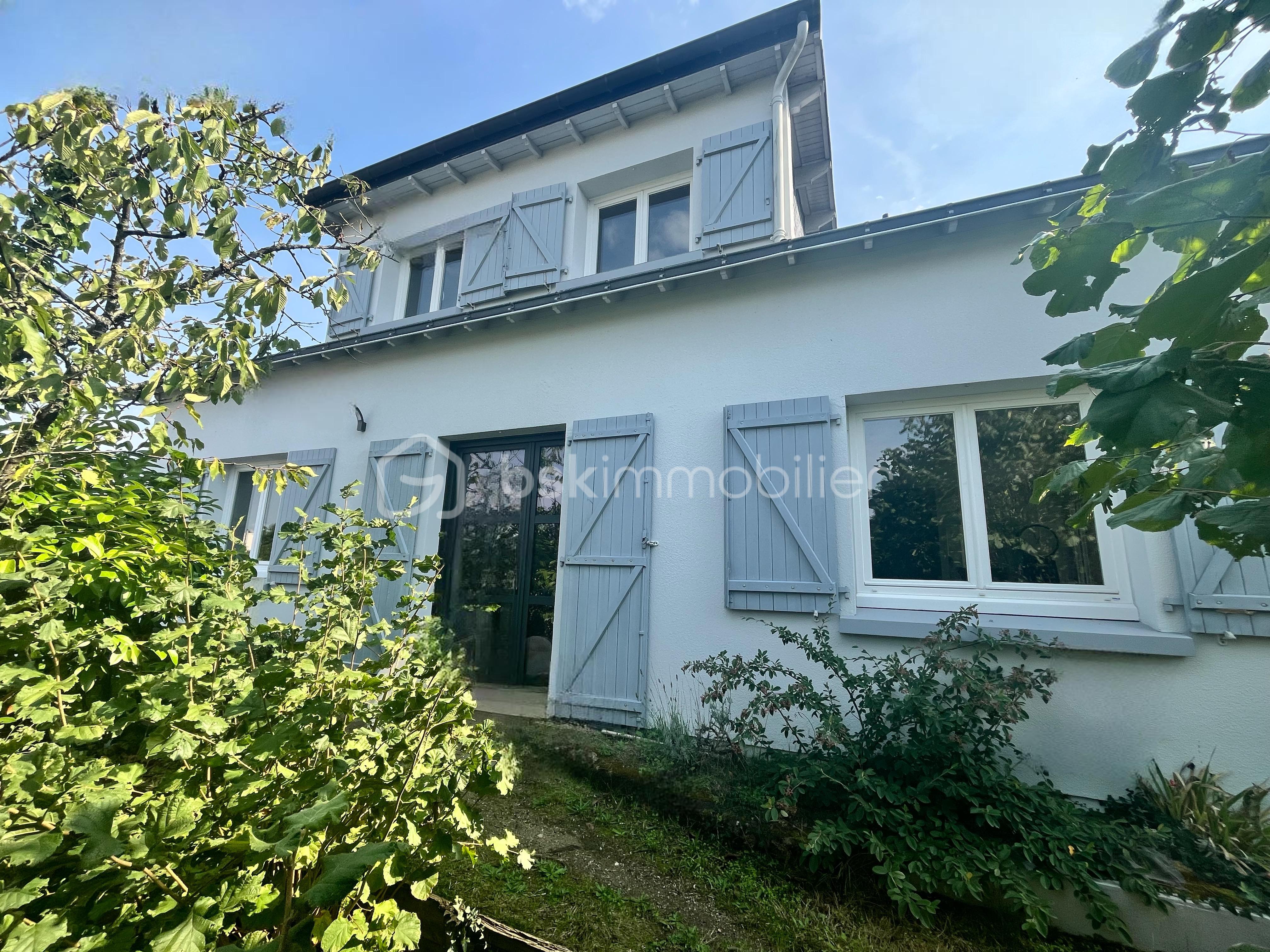 Maison d architecte de 168 m² - snapedit_1758538745315.jpg