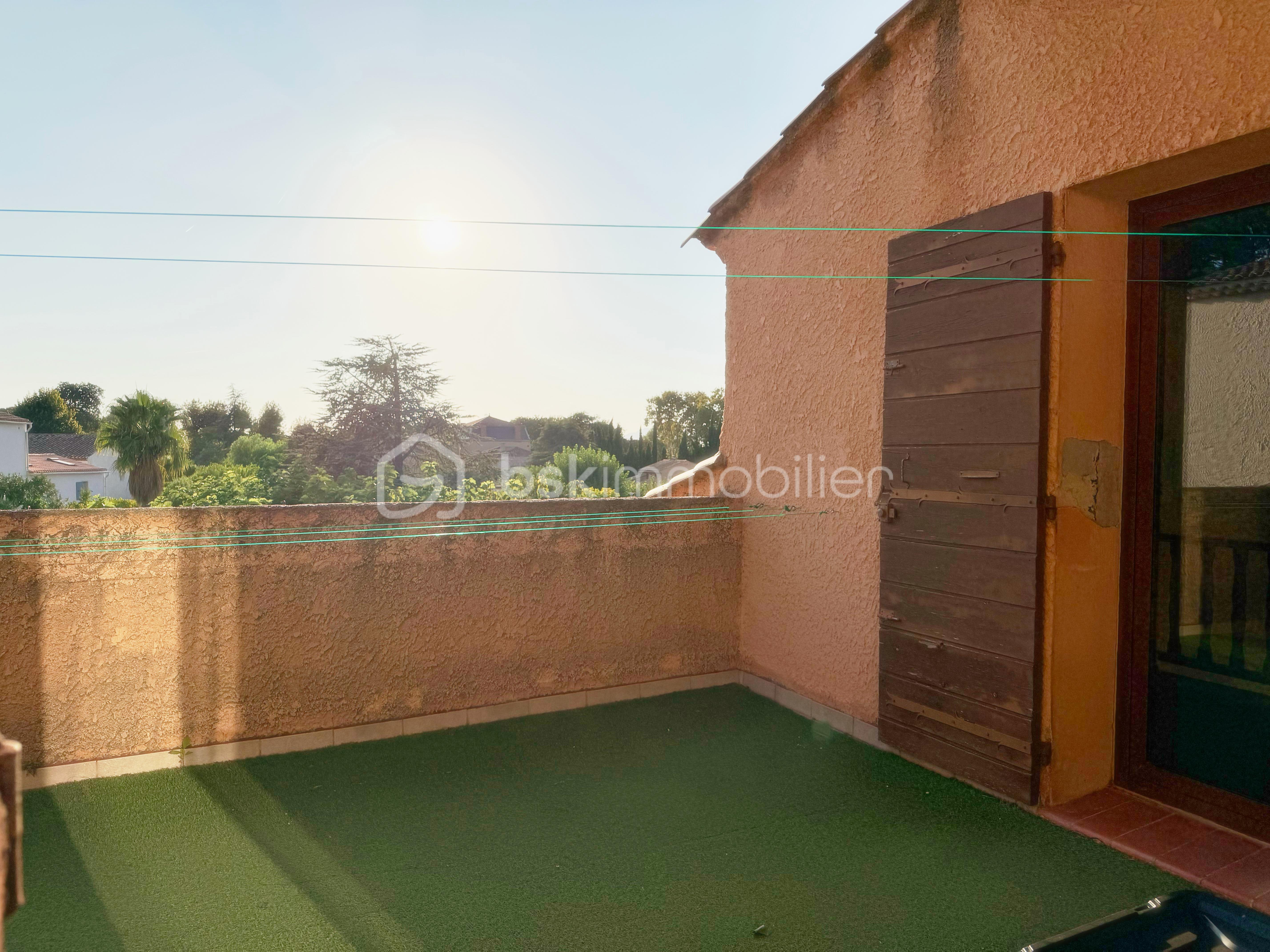 Maison avec piscine proche mer Saint-Cyr-sur-Mer 13.jpg