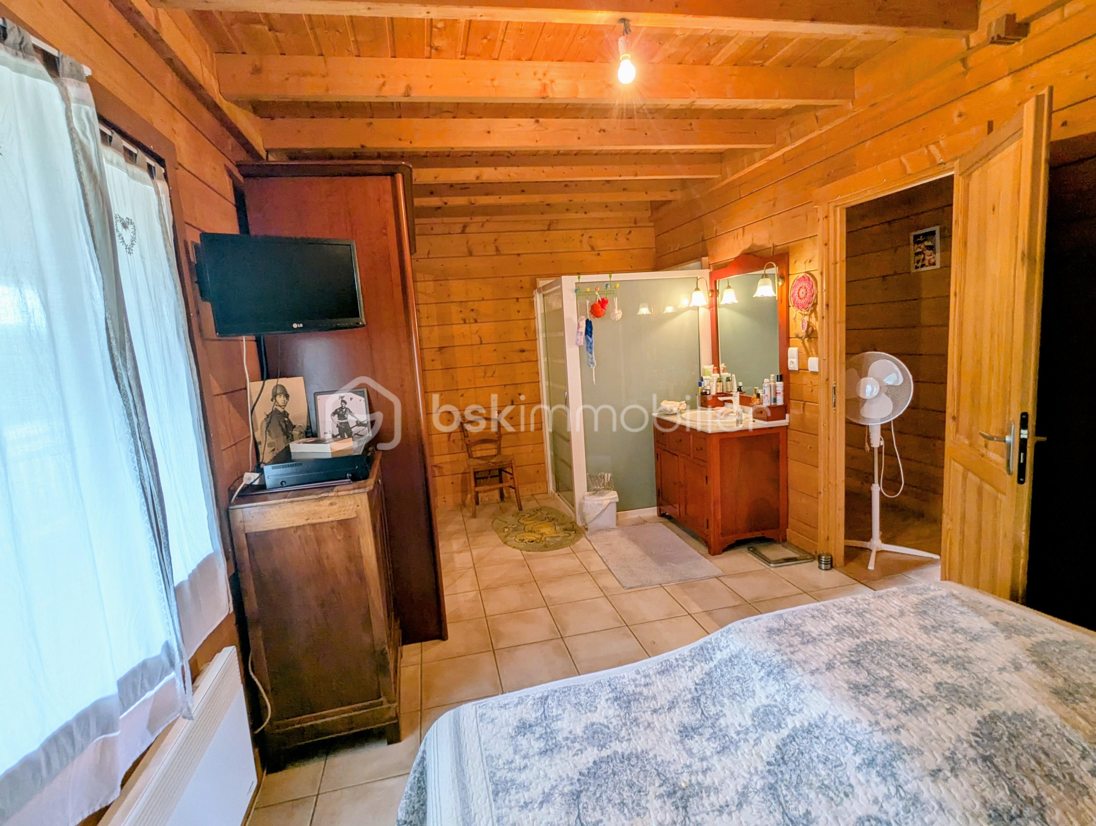 Maison de 132 m² - de69dc06-4aff-40d4-8099-445444e7638f~1.jpg