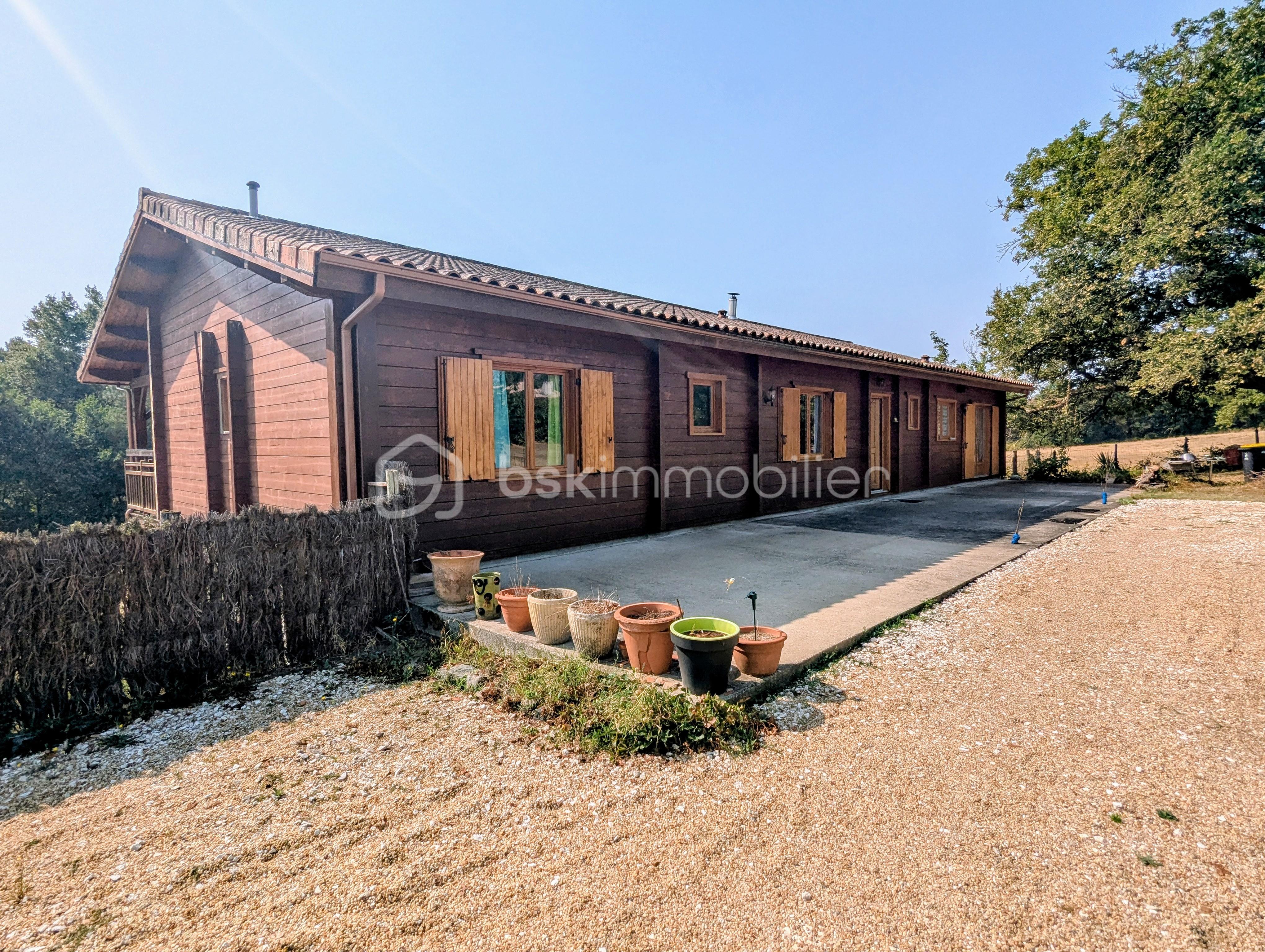 Maison de 132 m² - be6eeca5-1817-4e55-926c-4afa8feb75e0~1 (2).jpg