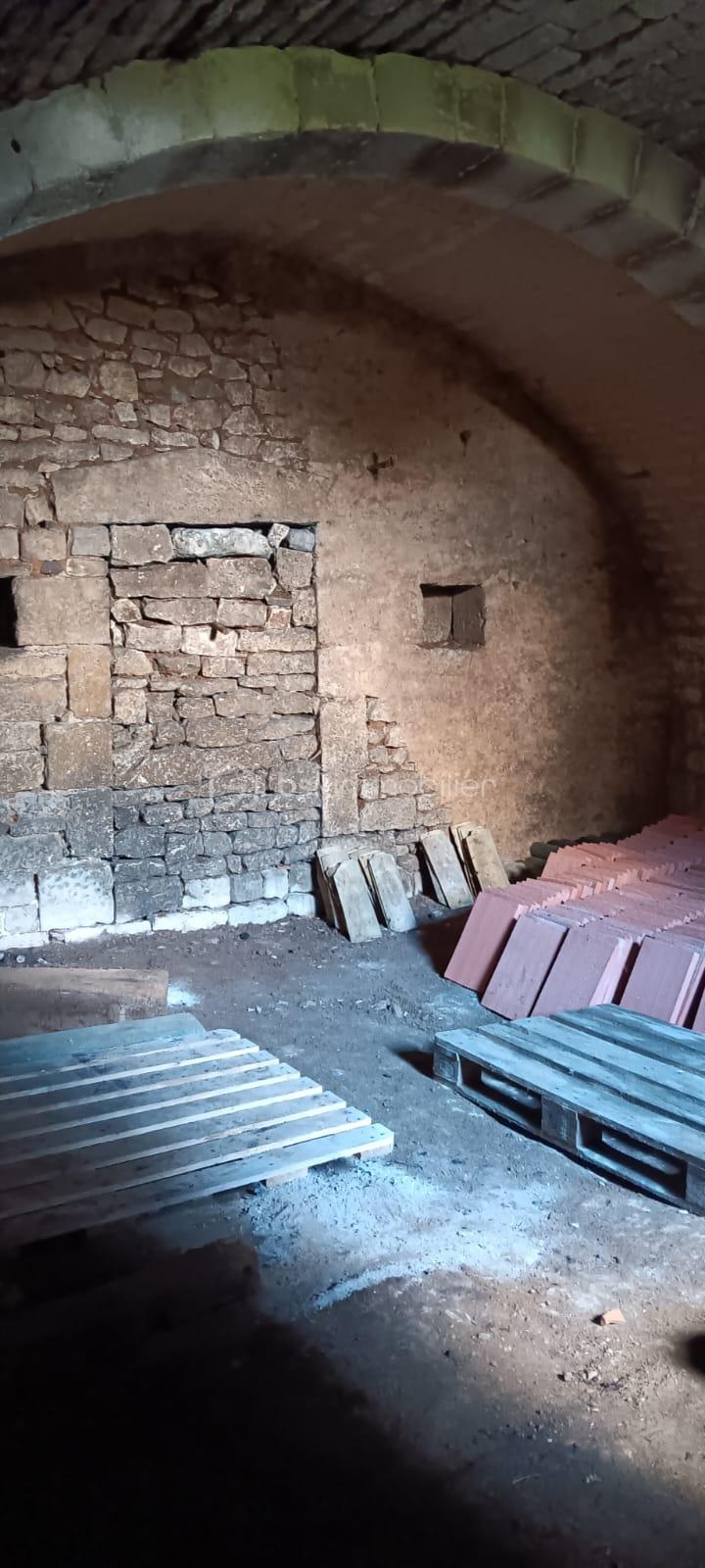 Maison en pierre de 141 m² - WhatsApp Image 2025-10-30 à 16.44.58_05ad1efd.jpg