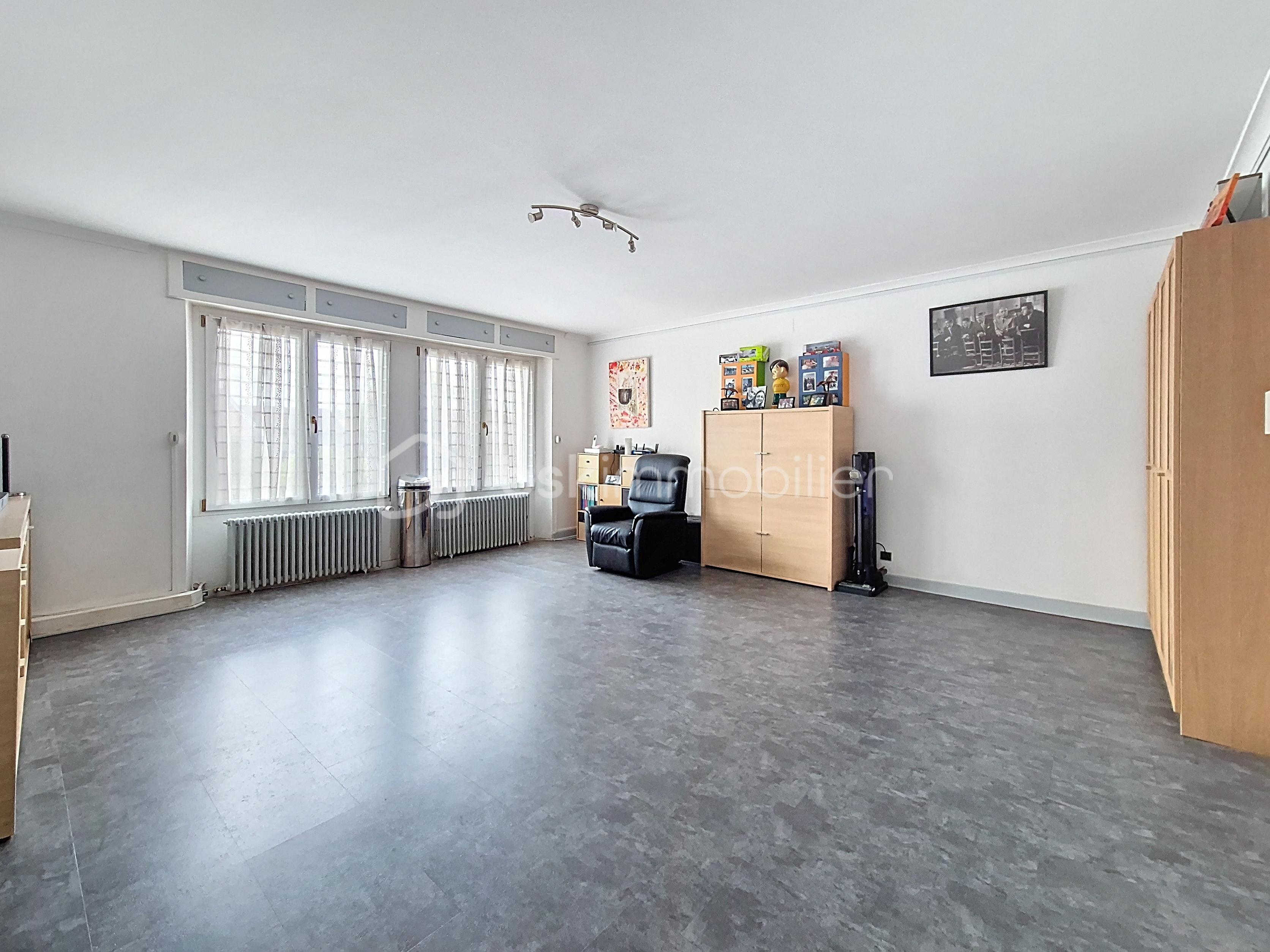 Maison de 320 m² - restaurant-rouvroy_00012.jpg