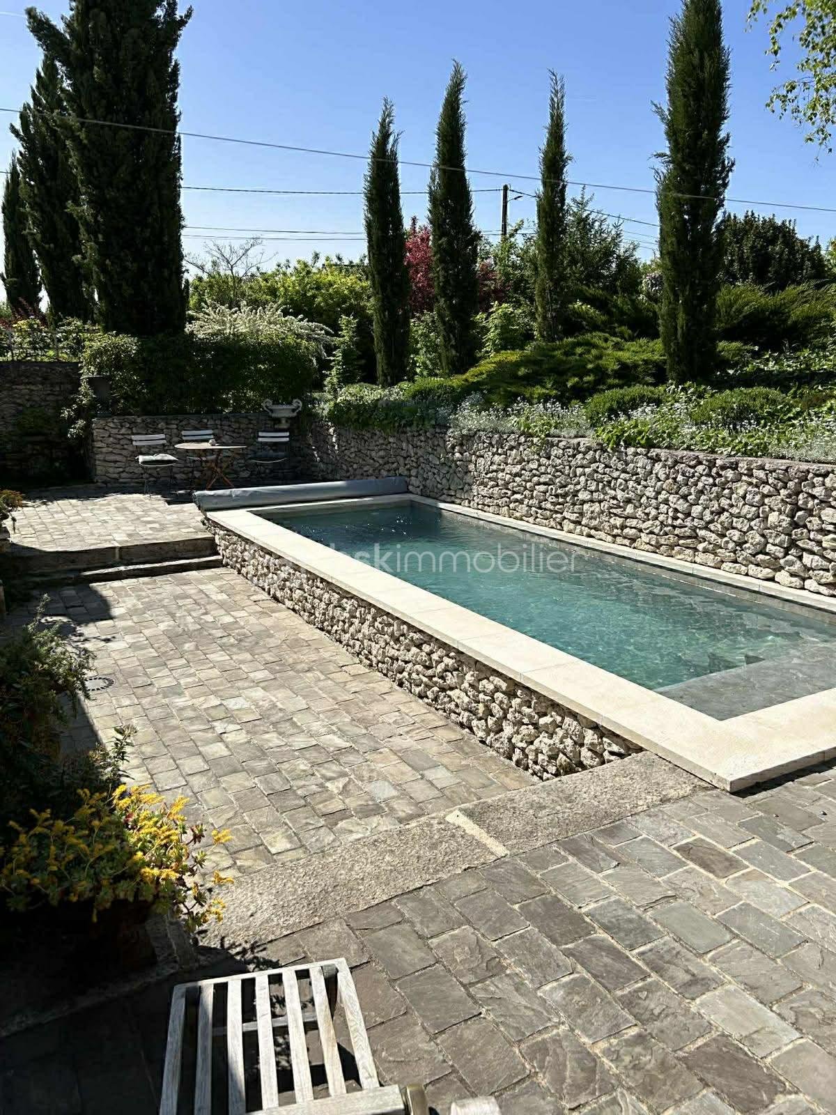 PISCINE SANS NOM.jpeg