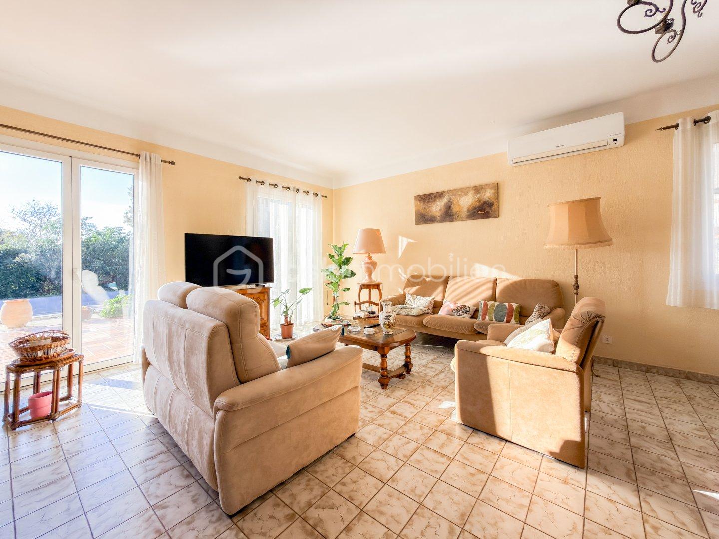 Maison de 130 m² - WEB_71875-PictHouse-retouche-5.jpg