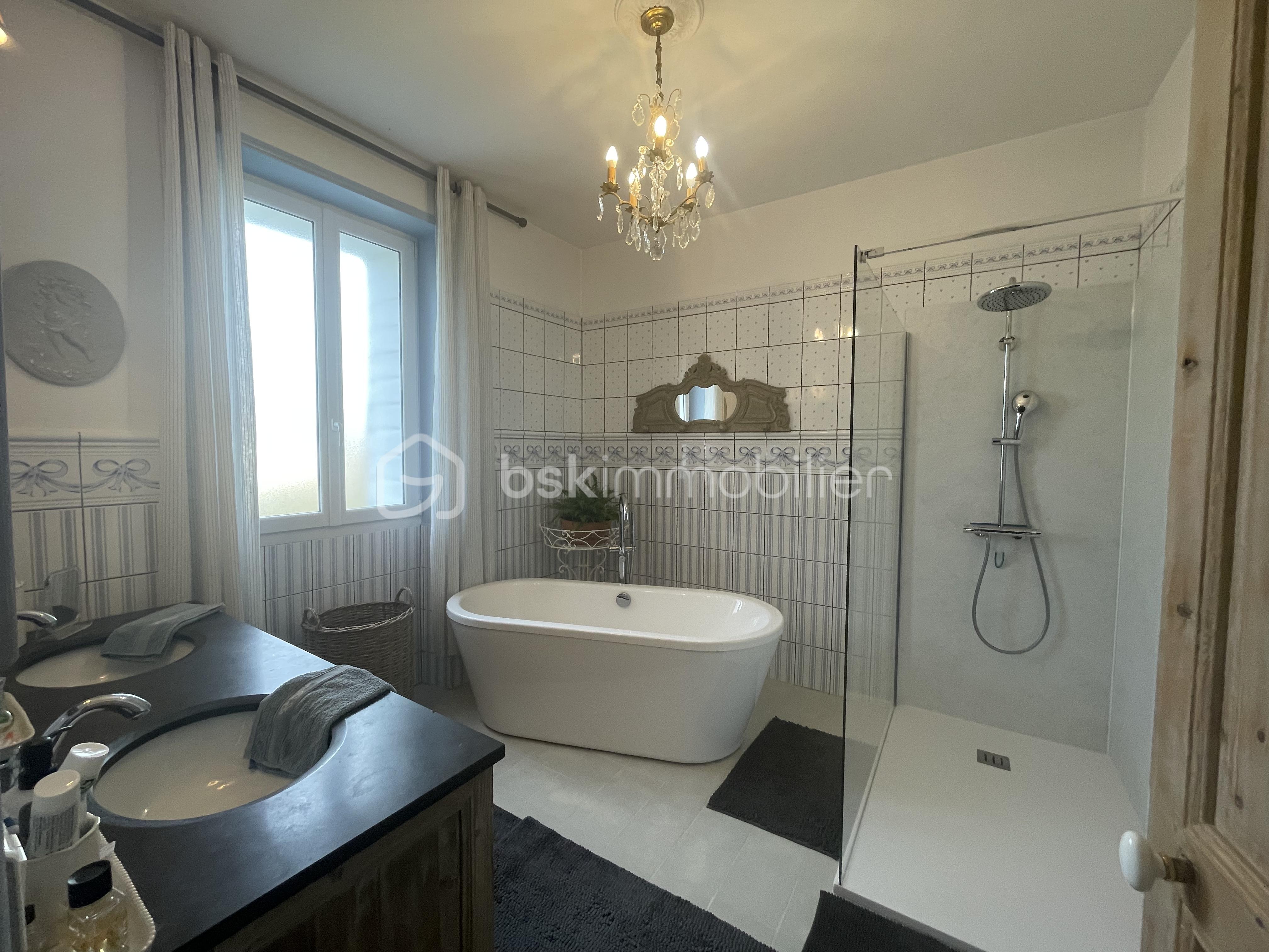 Demeure de 153 m² - tempImagen61y4L.png