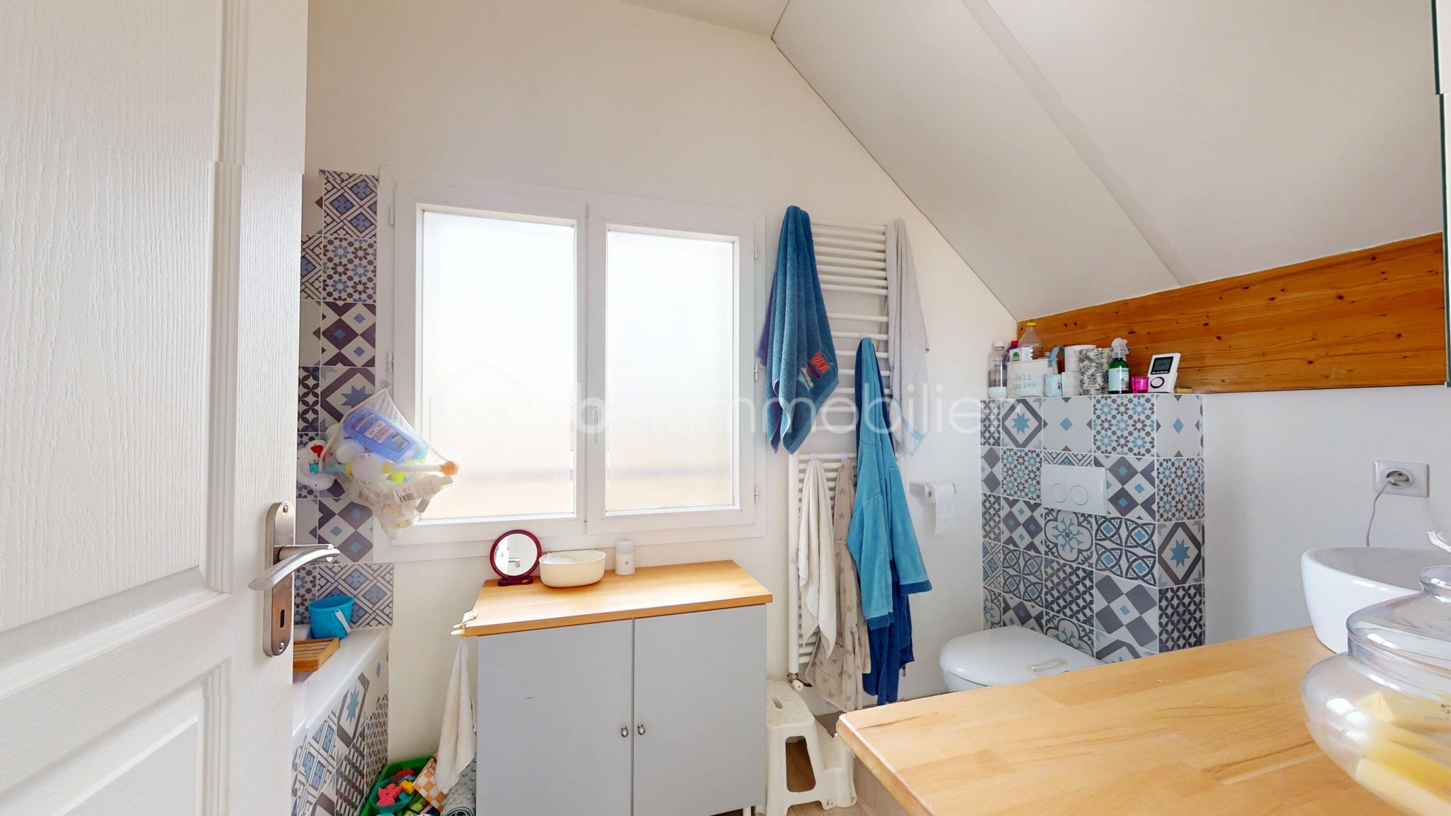 Maison de 122 m² - 26-Rue-du-Chemin-de-Fer-03102025_183915.jpg