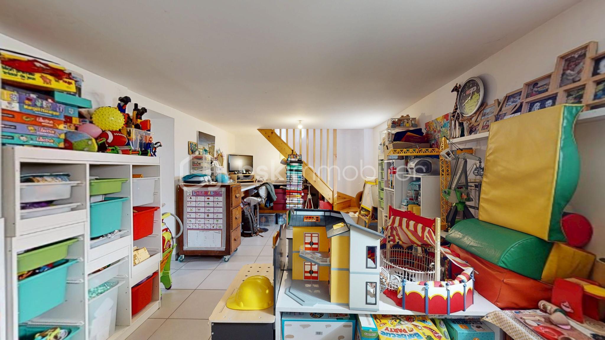 Maison de 122 m² - 26-Rue-du-Chemin-de-Fer-03102025_184950.jpg