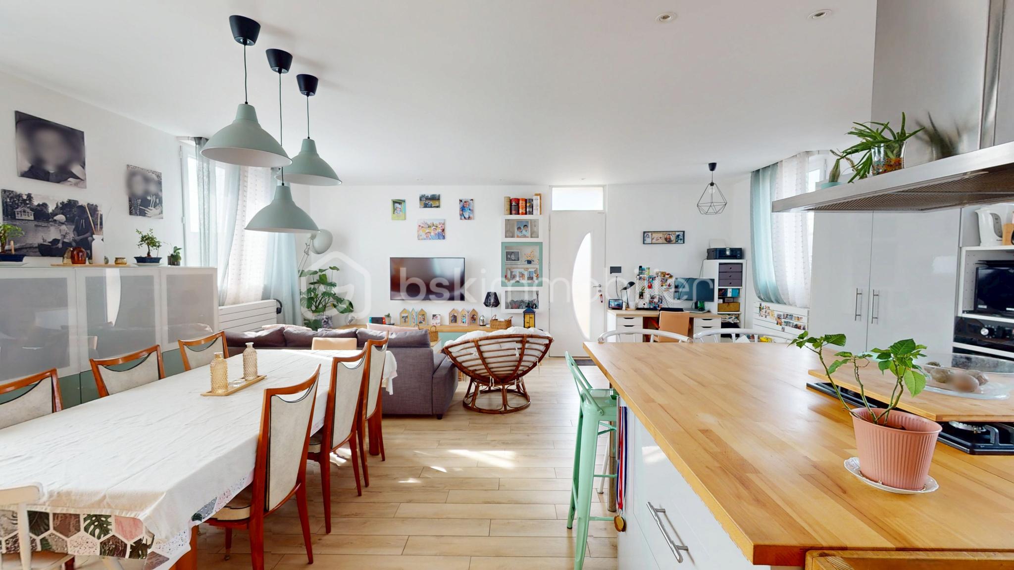 Maison de 122 m² - 26-Rue-du-Chemin-de-Fer-03102025_184244.jpg