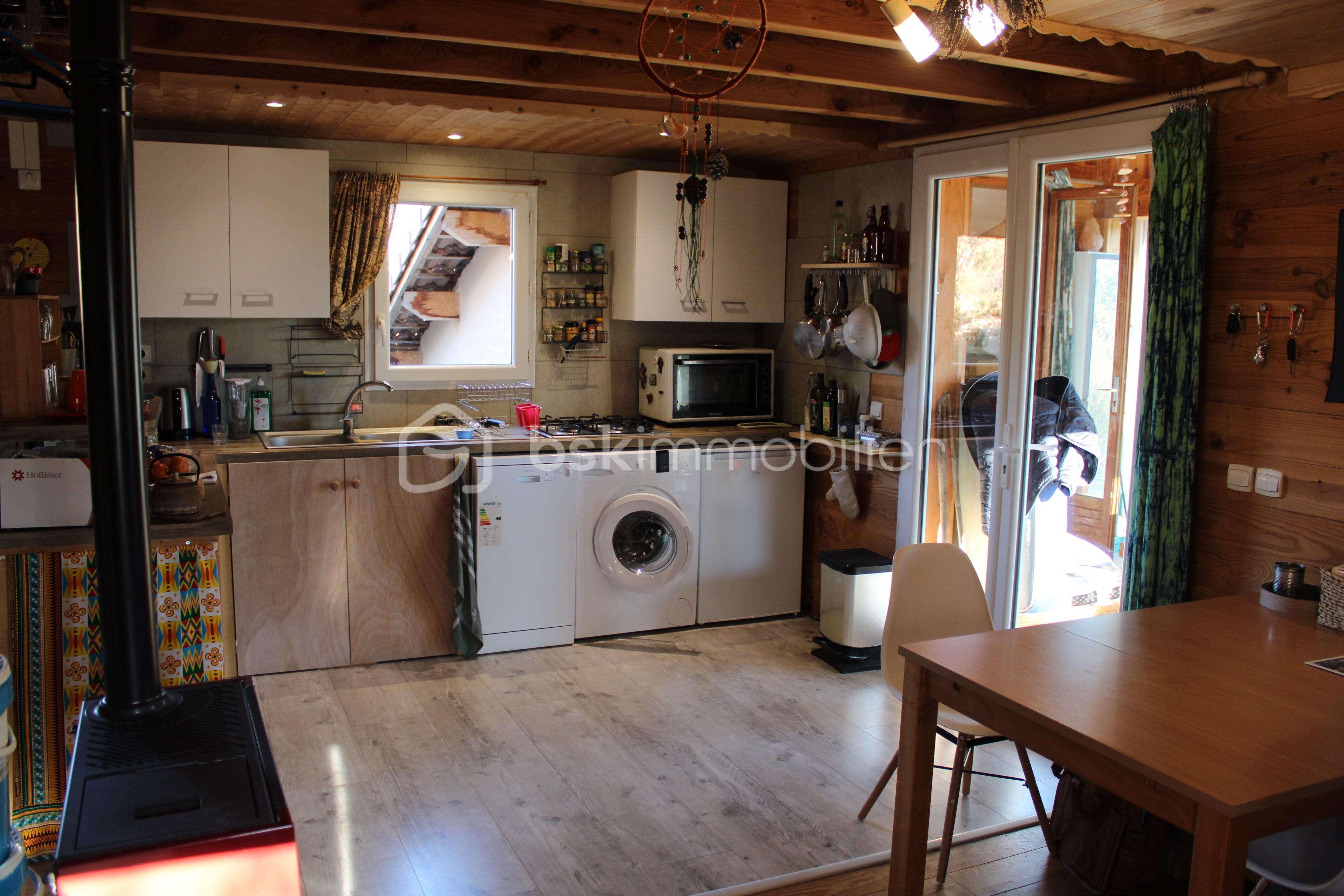 Maison de 35 m² - Piece de vie cuisine.jpg