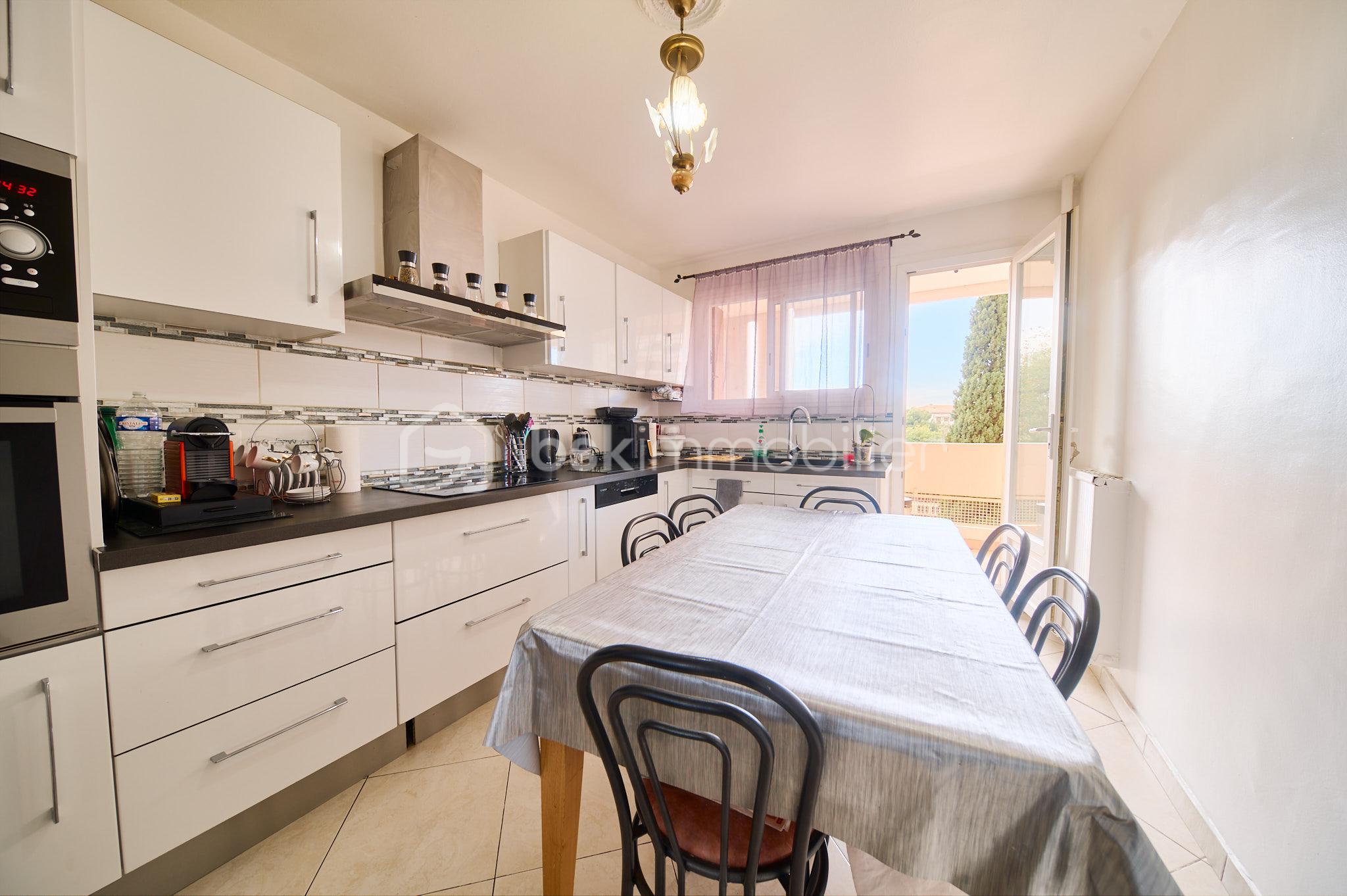 Appartement de 92 m² - trabelsi photo cuisine 1.jpg