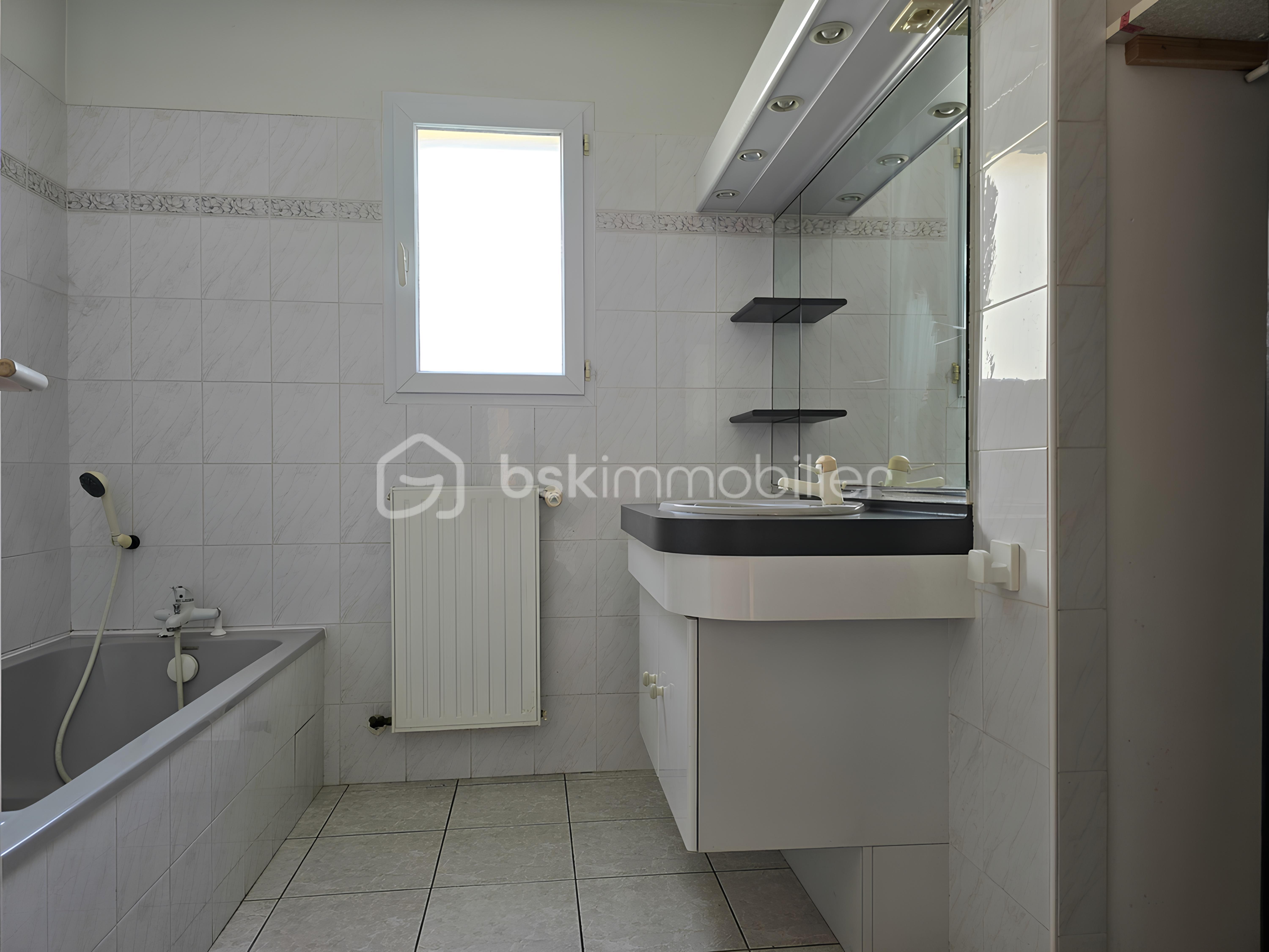 Maison traditionnelle de 93 m² - 20250908_144218.jpg