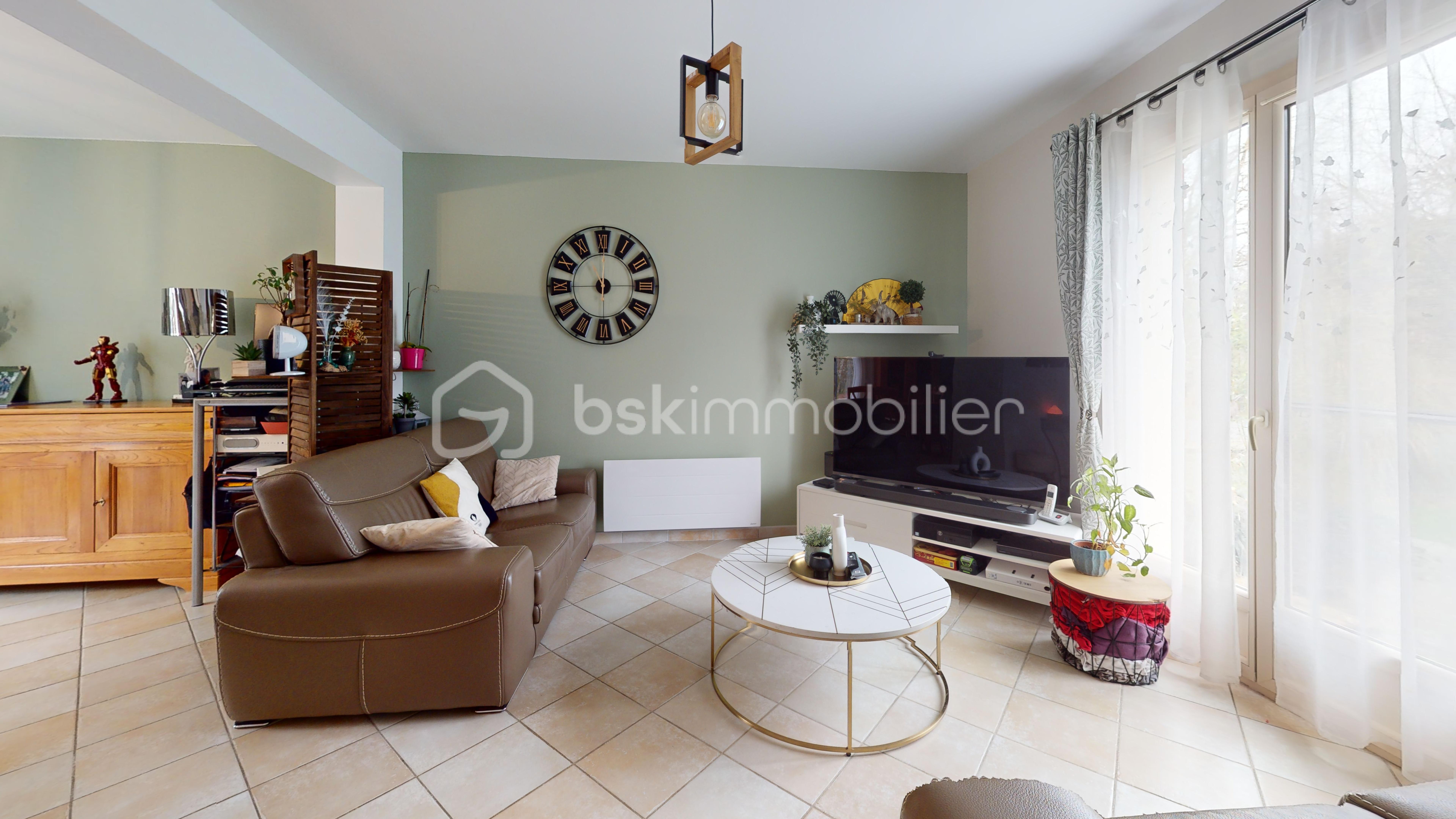 La-Morine-Living-Room 1.jpg