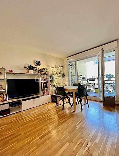Appartement de 65 m² - salon.jpeg