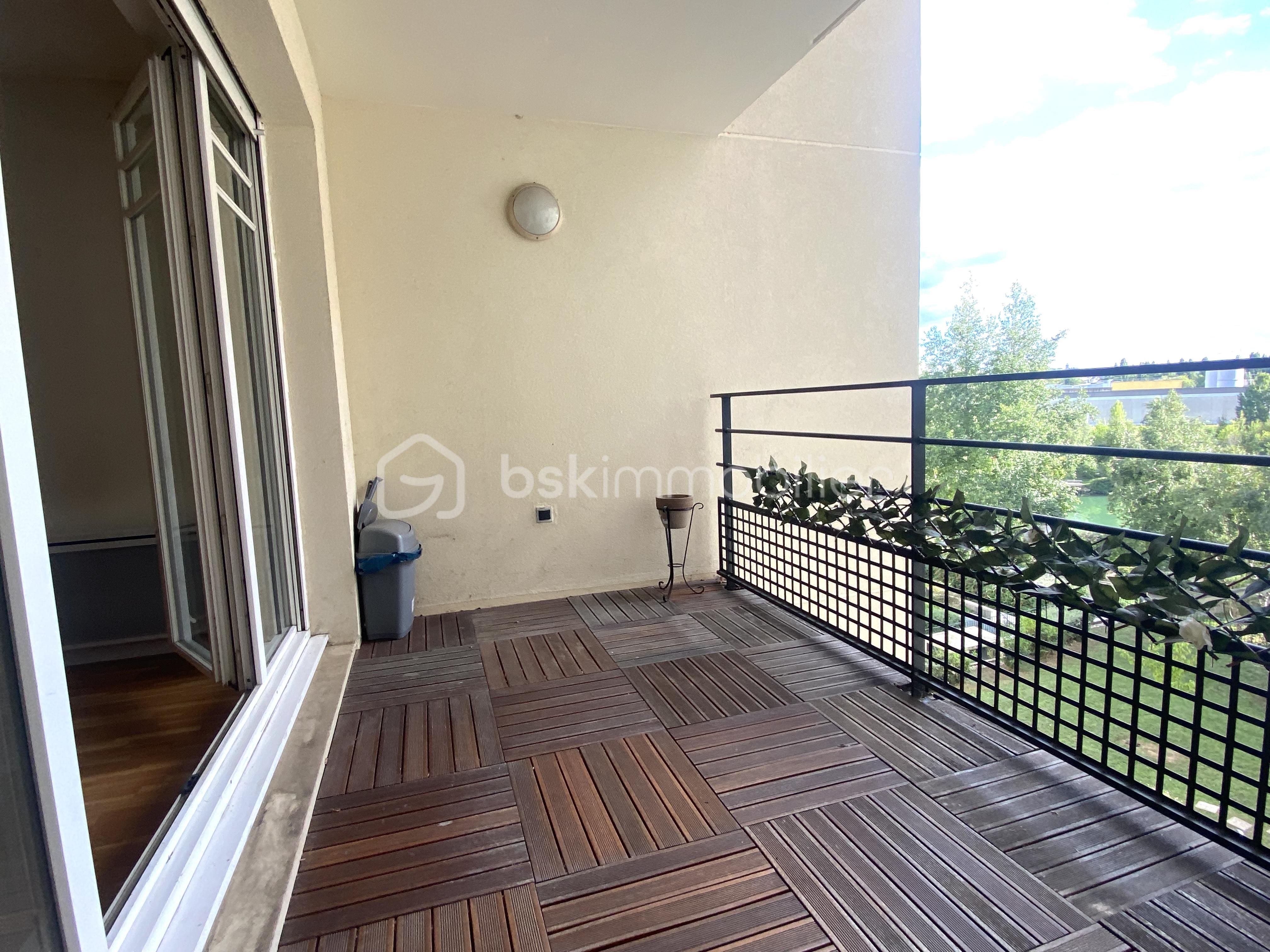Appartement de 65 m² - balcon.jpg