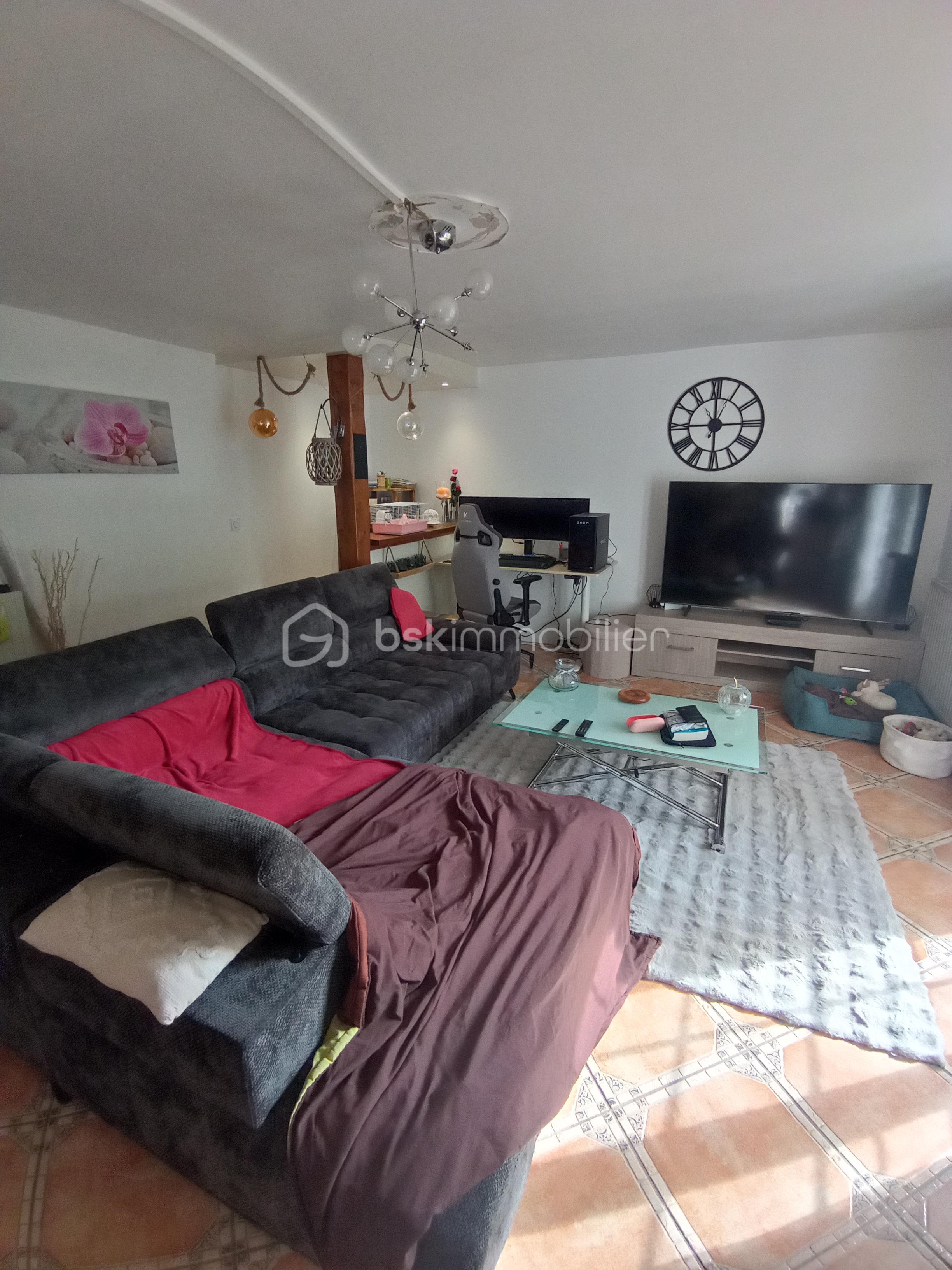 Maison de 230 m² - ETREPIGNEY 210.jpg