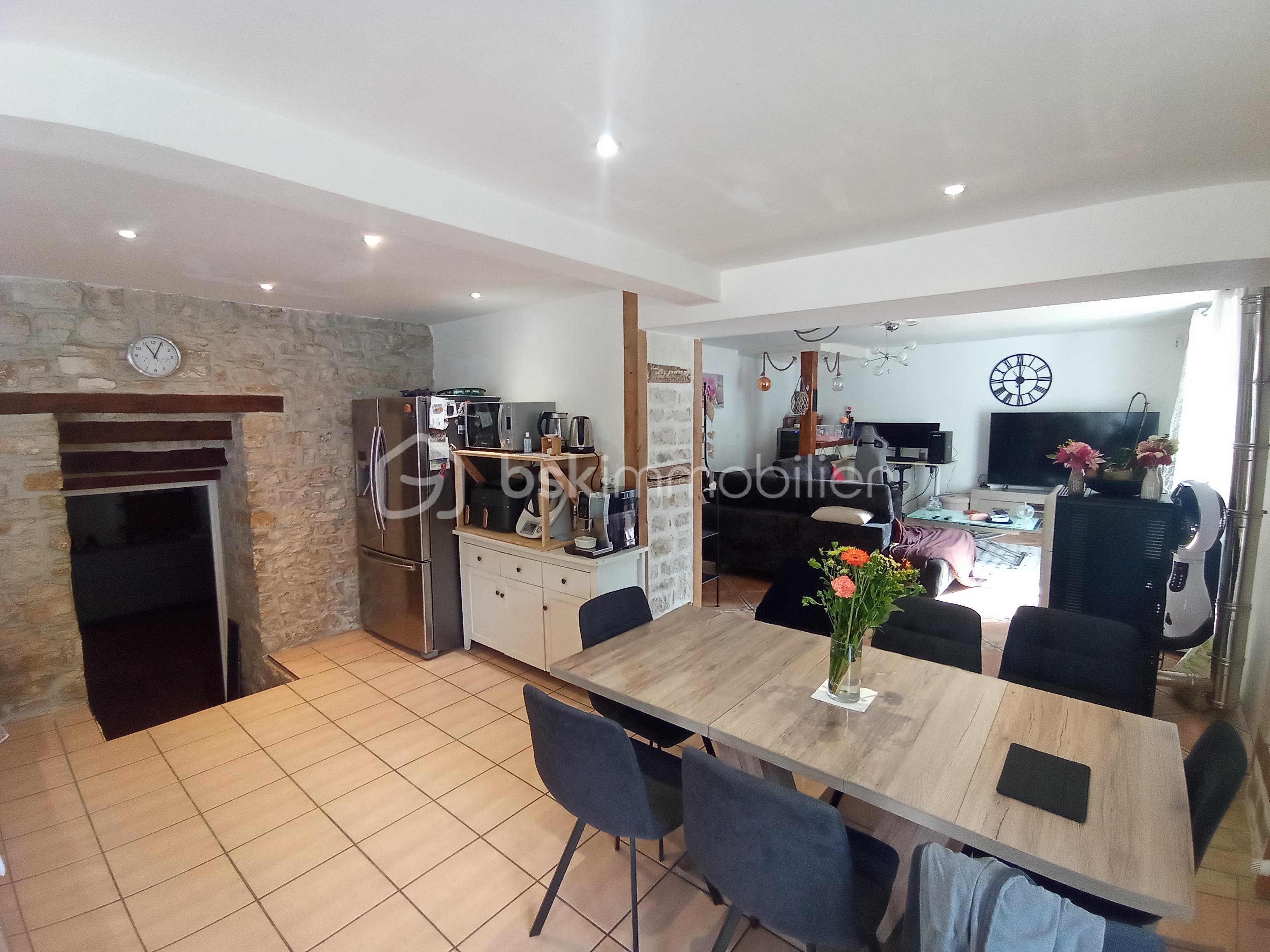 Maison de 230 m² - ETREPIGNEY 18.jpg