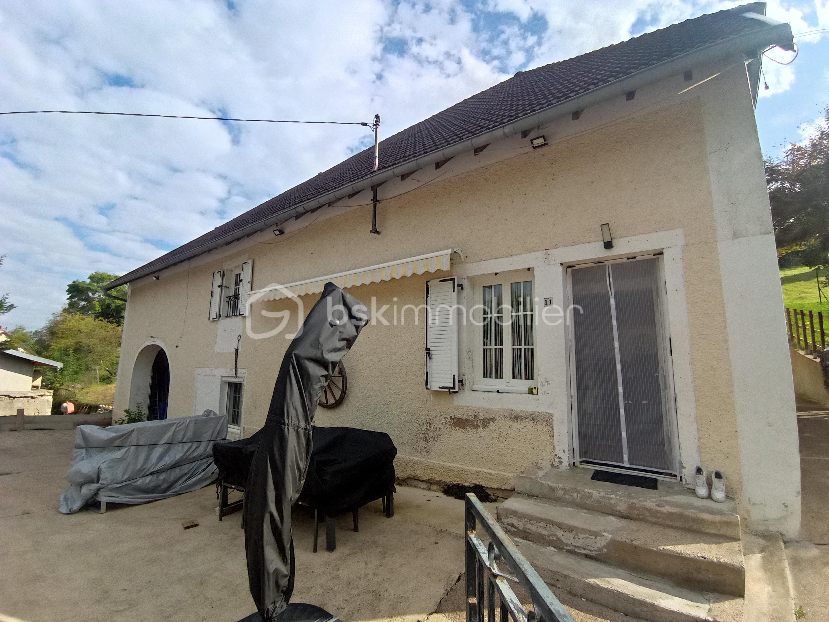 Maison de 230 m² - ETREPIGNEY 209.jpg