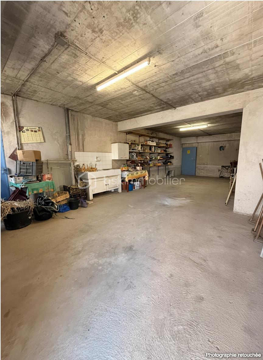 garage 1B.jpeg