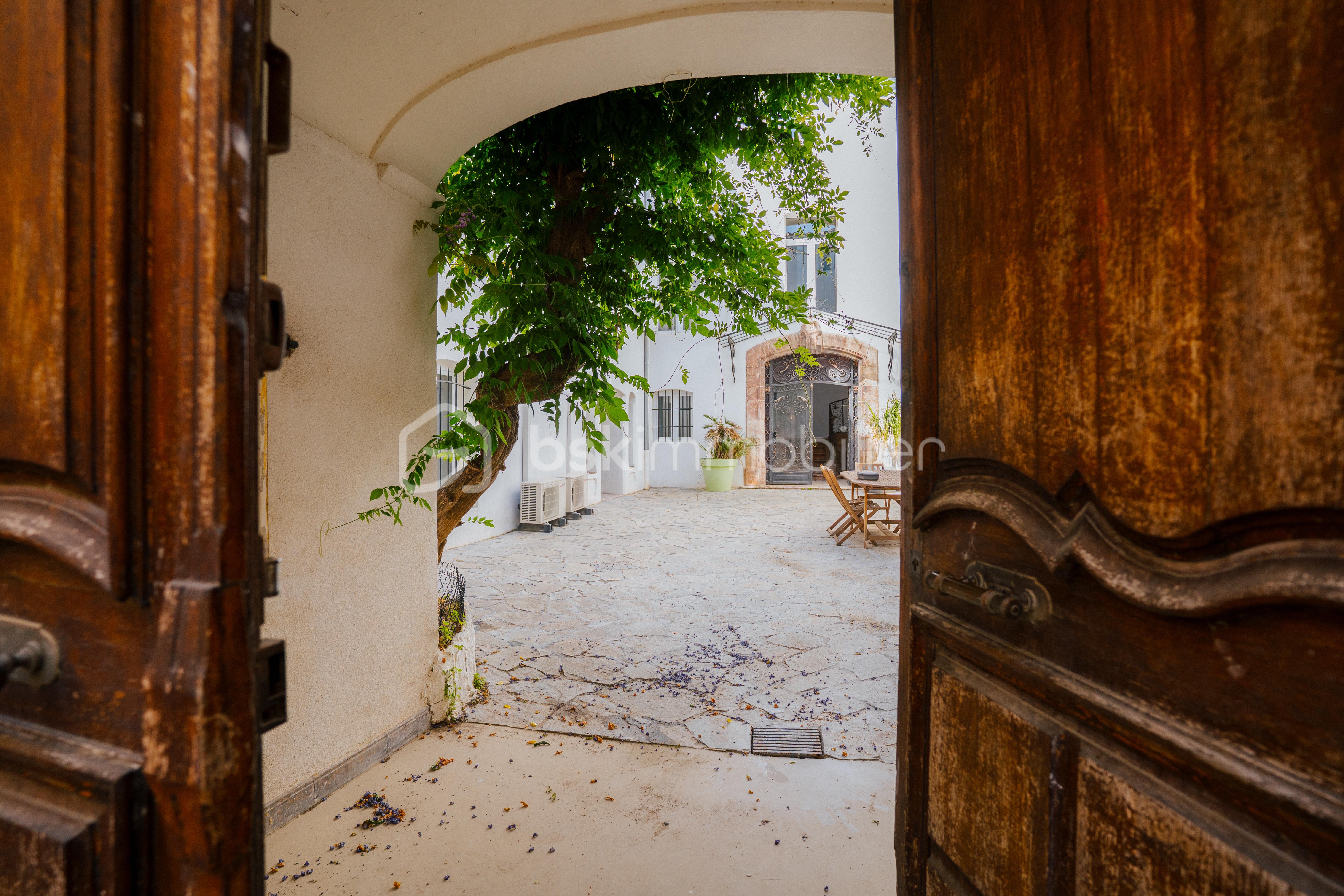 MAISON MAITRE ILLES.jpg