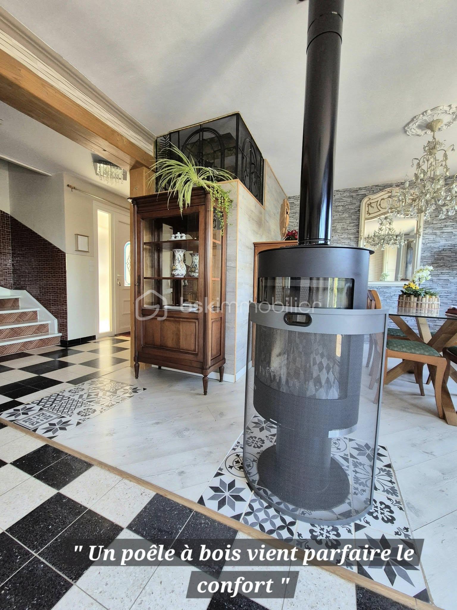 Maison de 110 m² - 500571675_669070959250315_16656315701836261_n.jpg