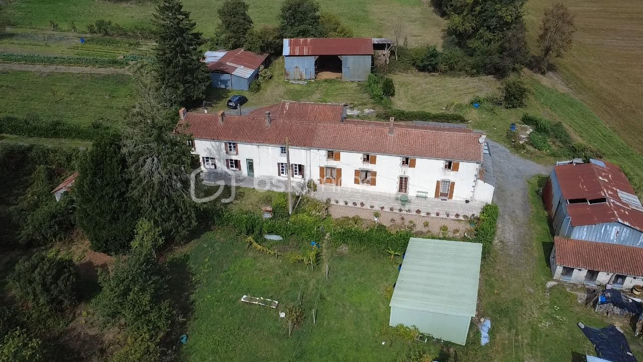 Maison de 177 m² - dji_fly_20250909_124307_0_1757414587964_photo_low_quality.jpg