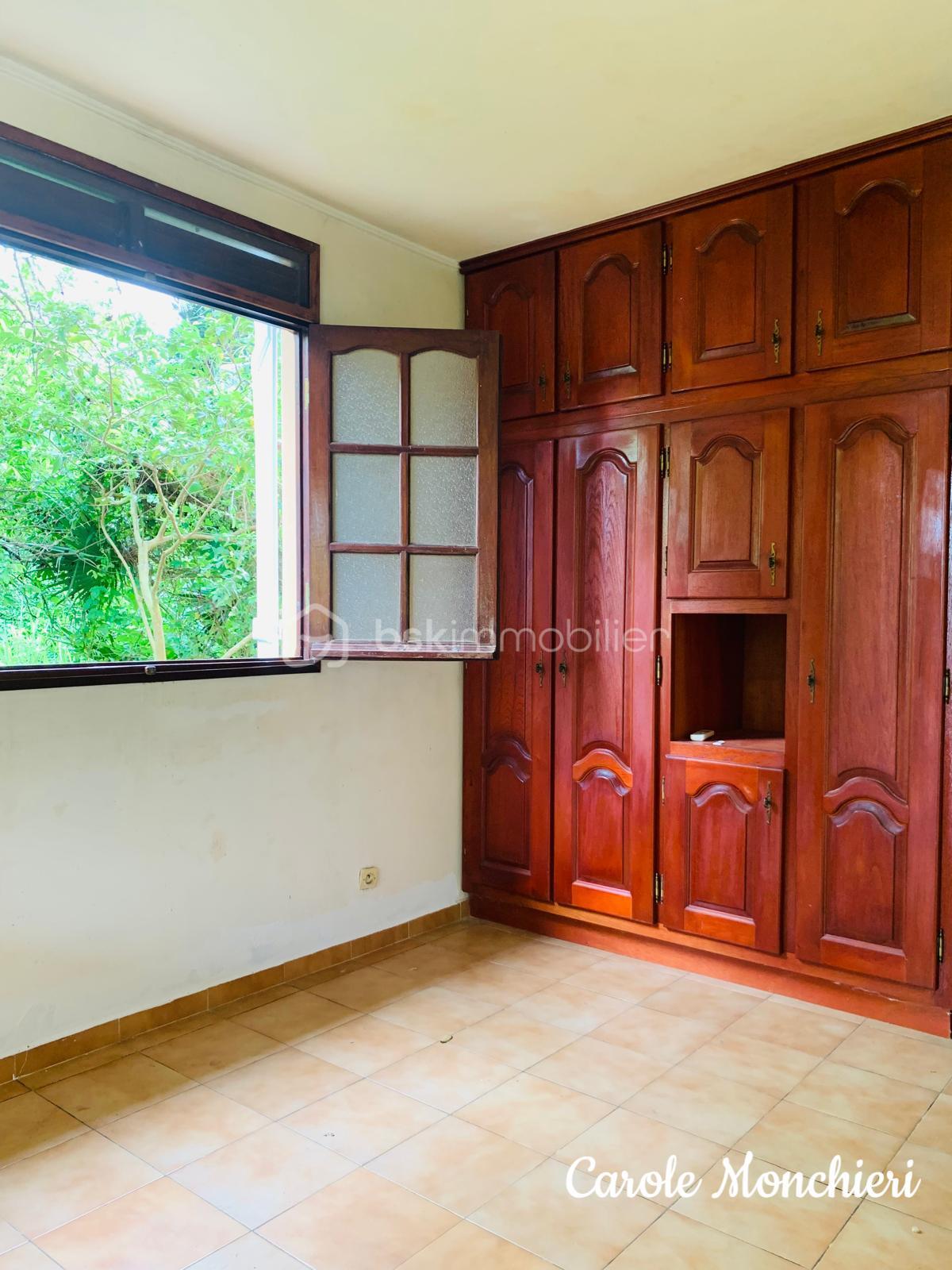 Maison de 193 m² - IMG-20250623-WA0015.jpg