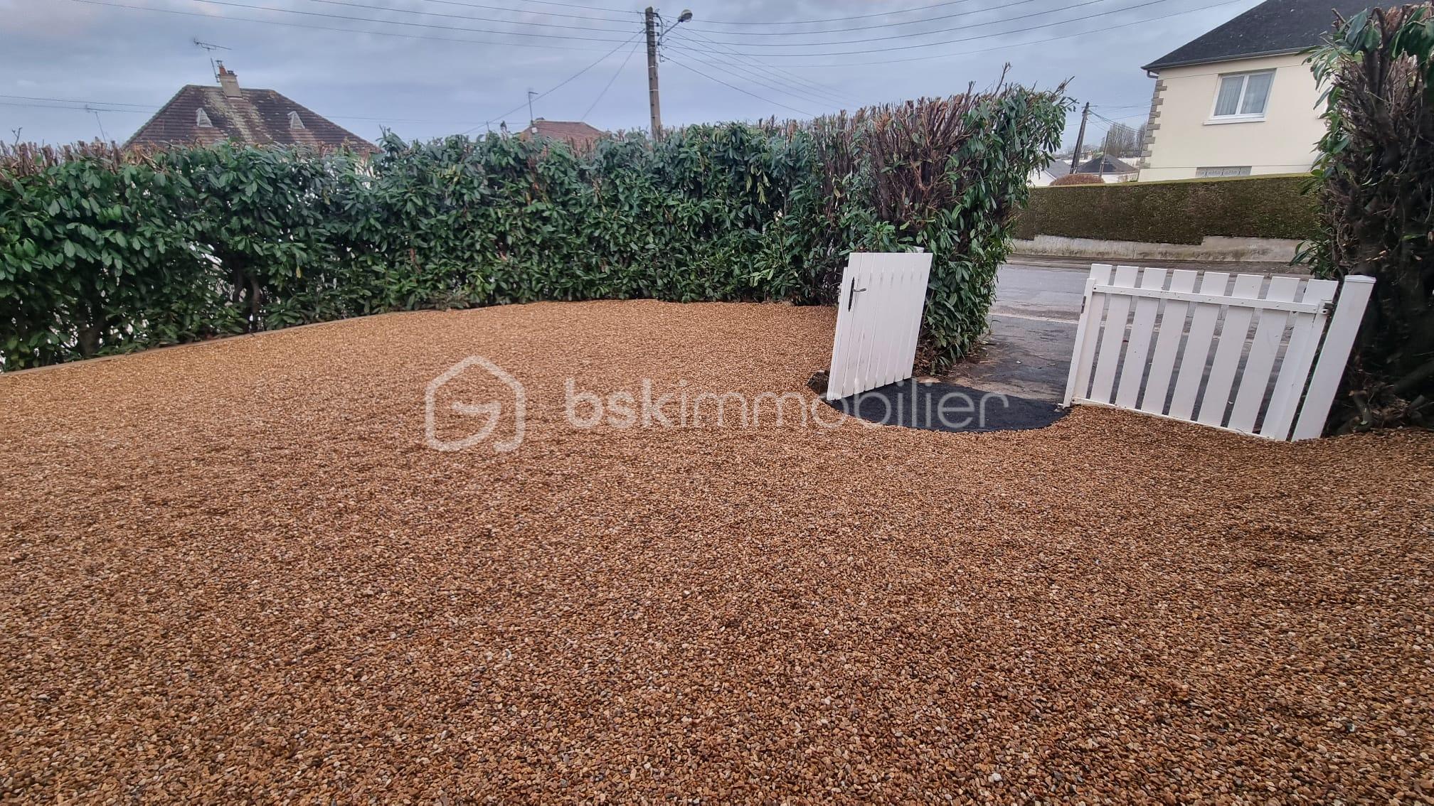 WhatsApp Image 2026-04-01 at 16.42.18.jpeg