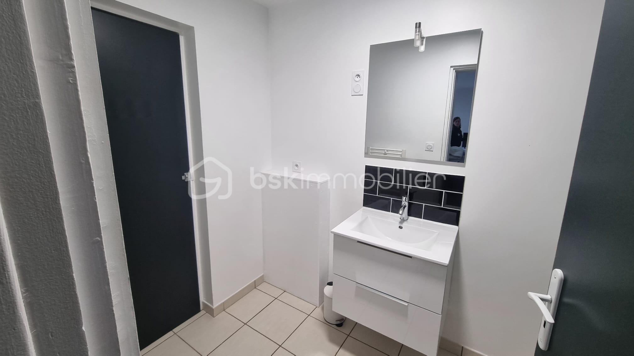 WhatsApp Image 2026-04-01 at 16.42.09.jpeg