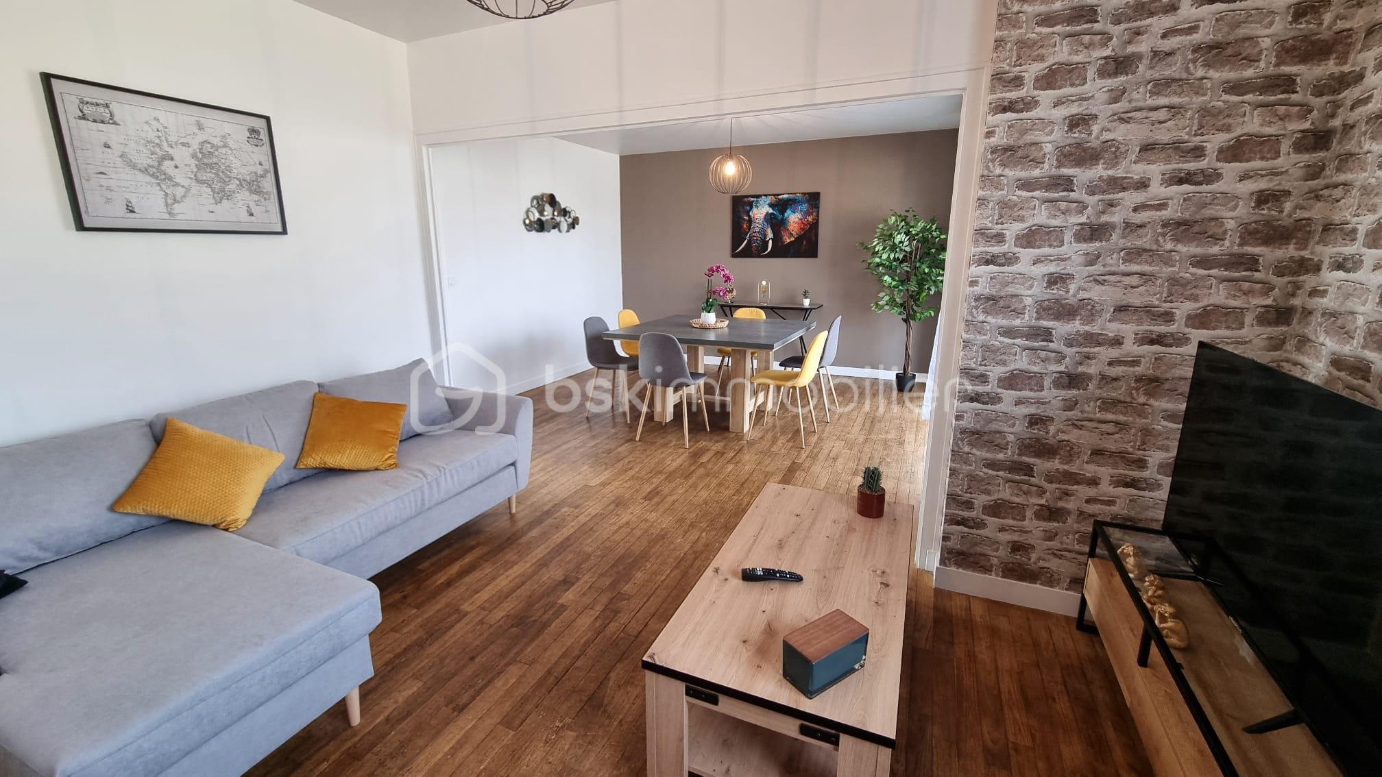 WhatsApp Image 2026-04-01 at 16.38.56 (1).jpeg