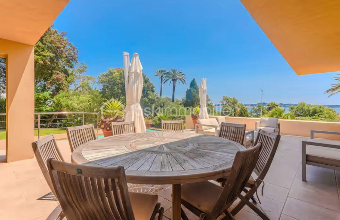 Maison de 210 m² - 4b3fdee9-b7c9-4876-a077-d76f4c43a0c4.JPG