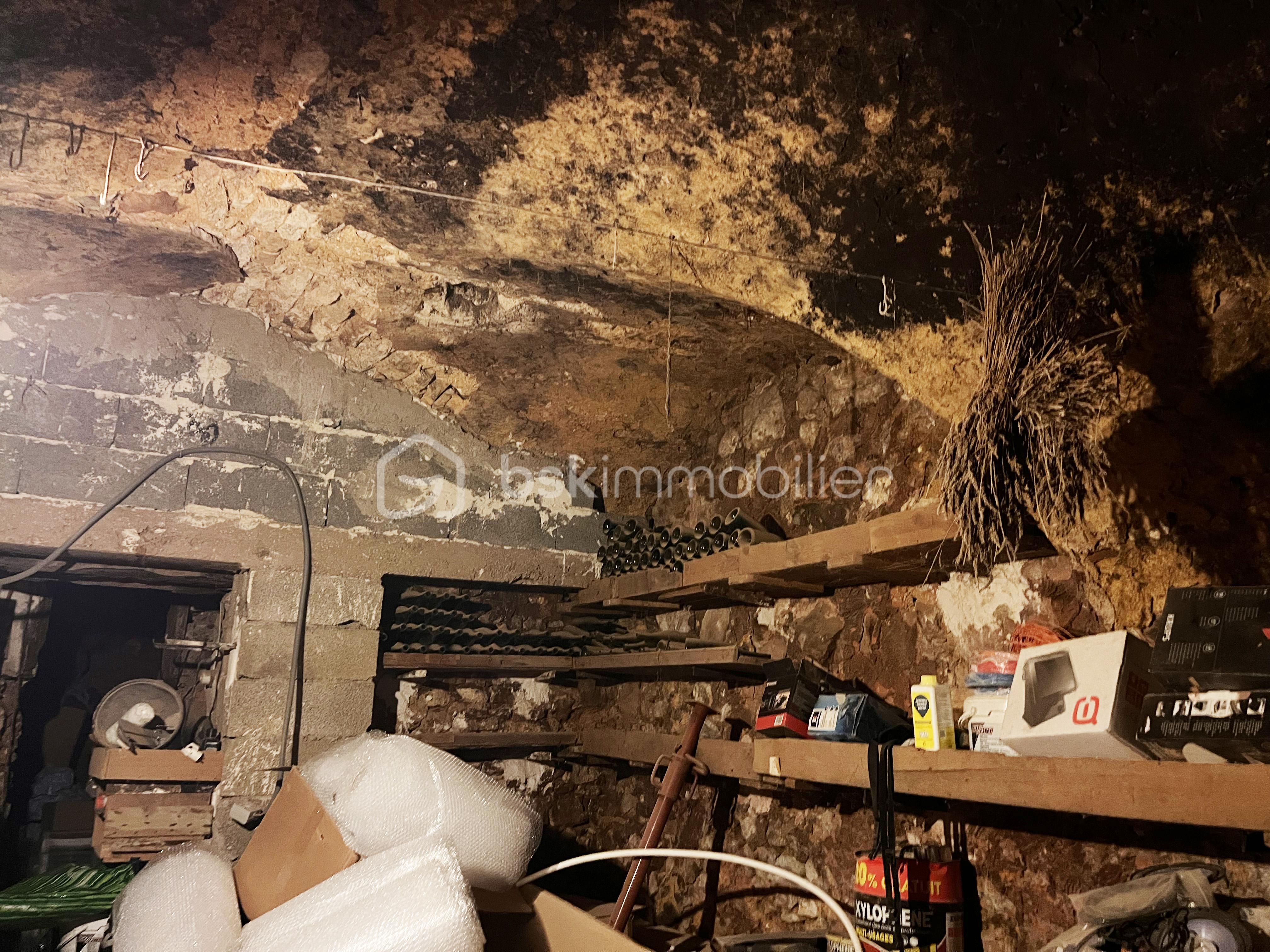 CAVE-2.jpg