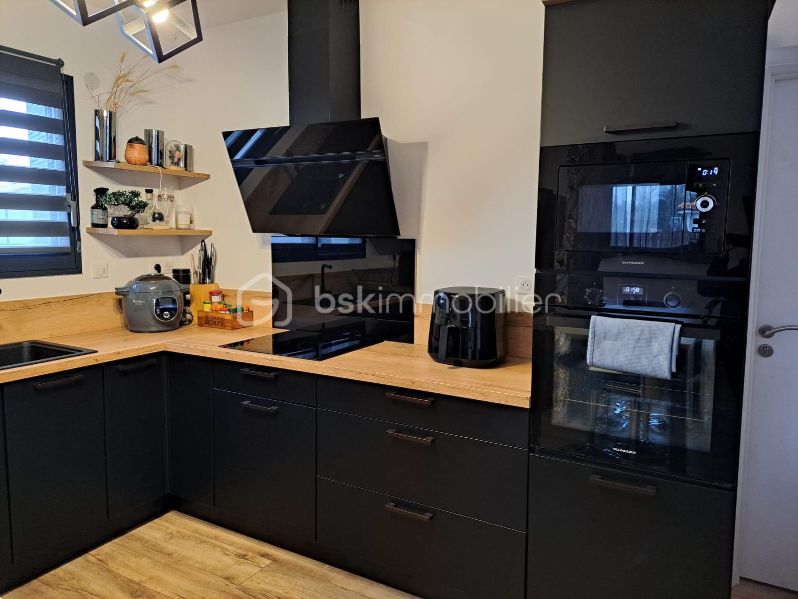 Maison contemporaine de 133 m² - IMG-20250811-WA0015.jpg