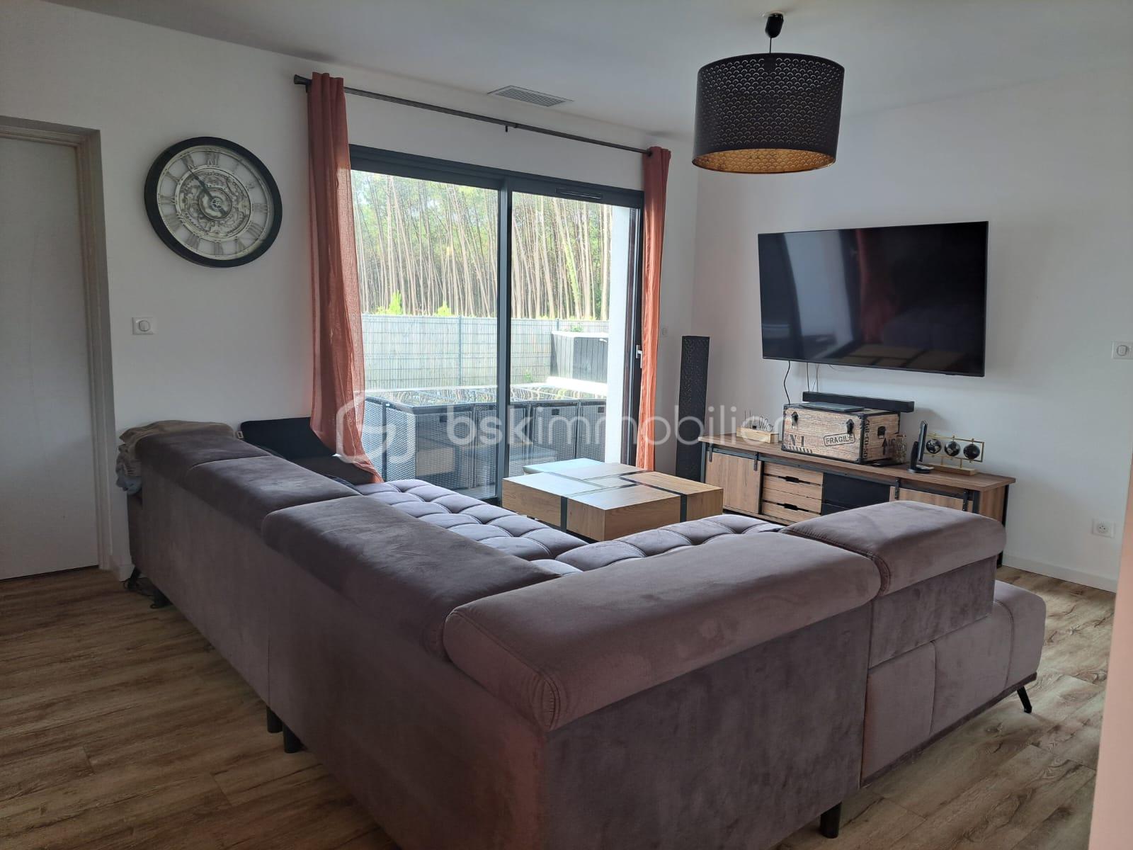Maison contemporaine de 133 m² - IMG-20250811-WA0010.jpg
