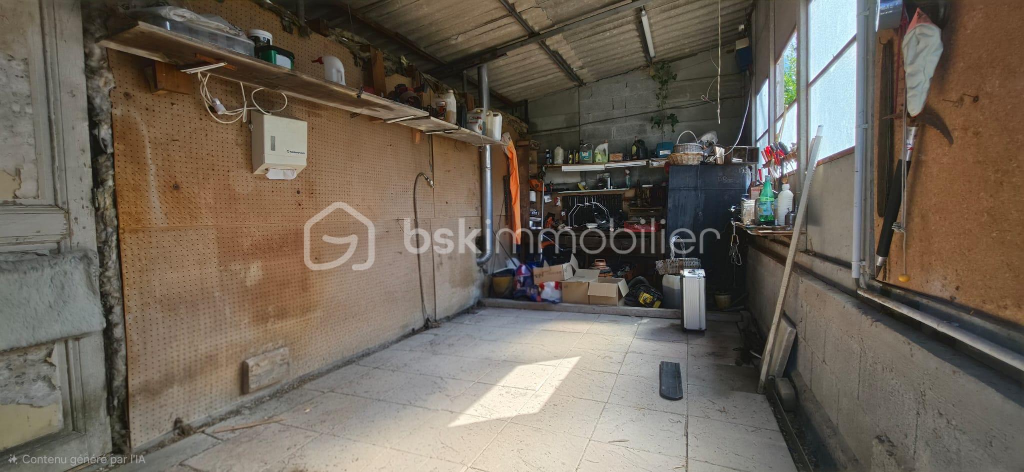 GARAGE.jpeg