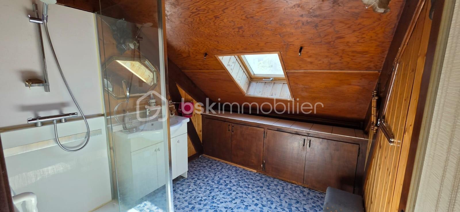 SALLE D EAU HAUT.jpeg