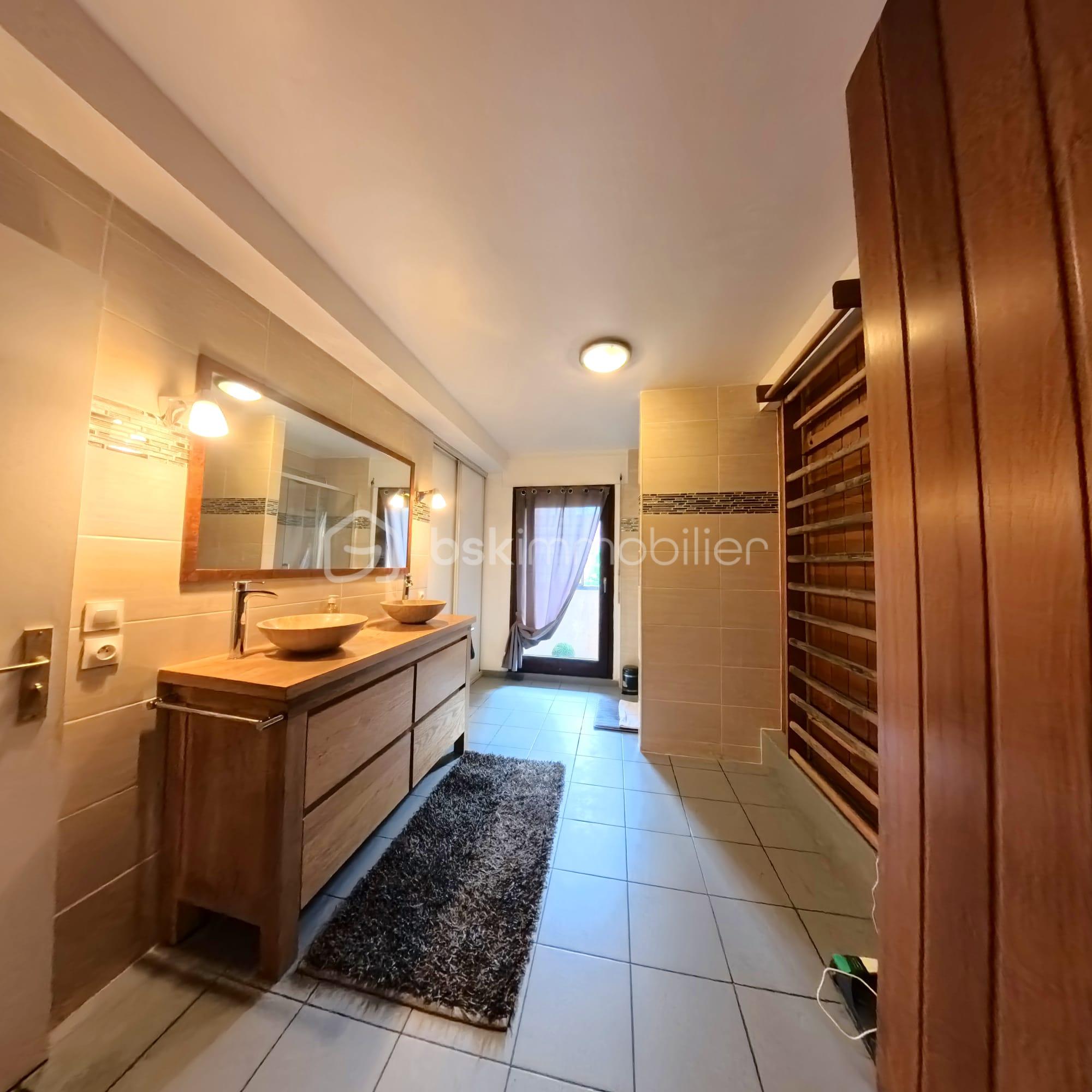 Appartement de 113,17 m² - af59ac8e-6656-433d-9ca8-9d29e4957d4a.jpeg