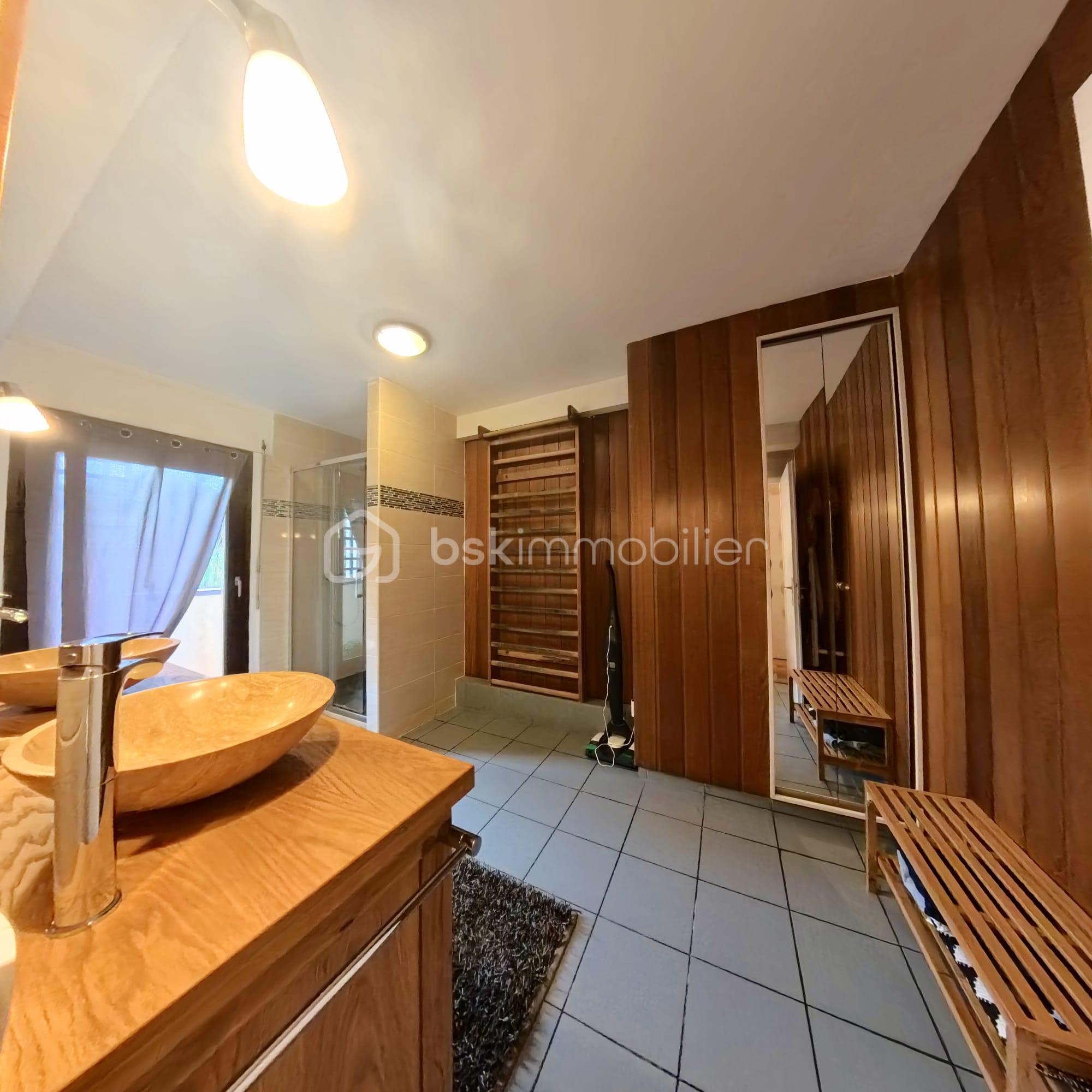Appartement de 113,17 m² - 05ac64e2-69b3-4cbe-9b20-ff9c5bc55e38.jpeg