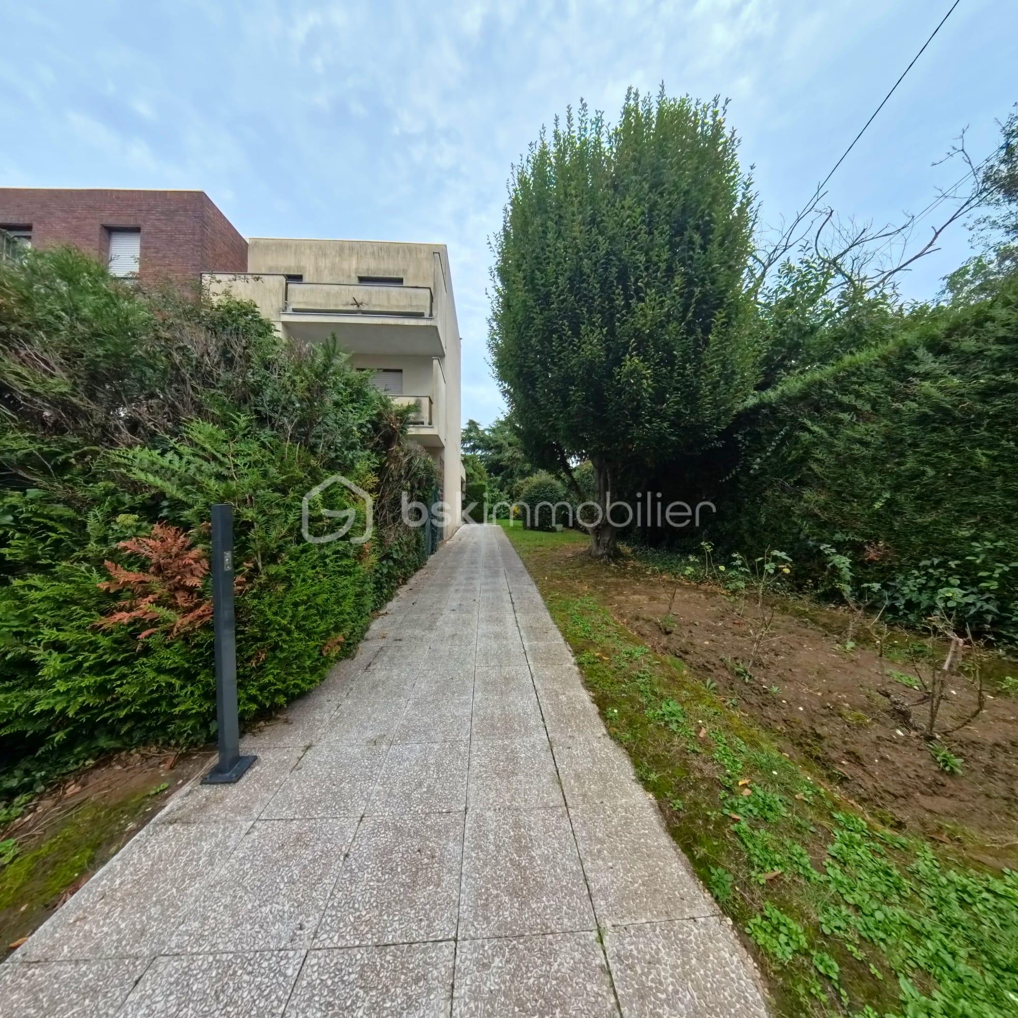 Appartement de 113,17 m² - 26e3a626-7b2f-40f1-b51d-500b2a53a4d7.jpeg