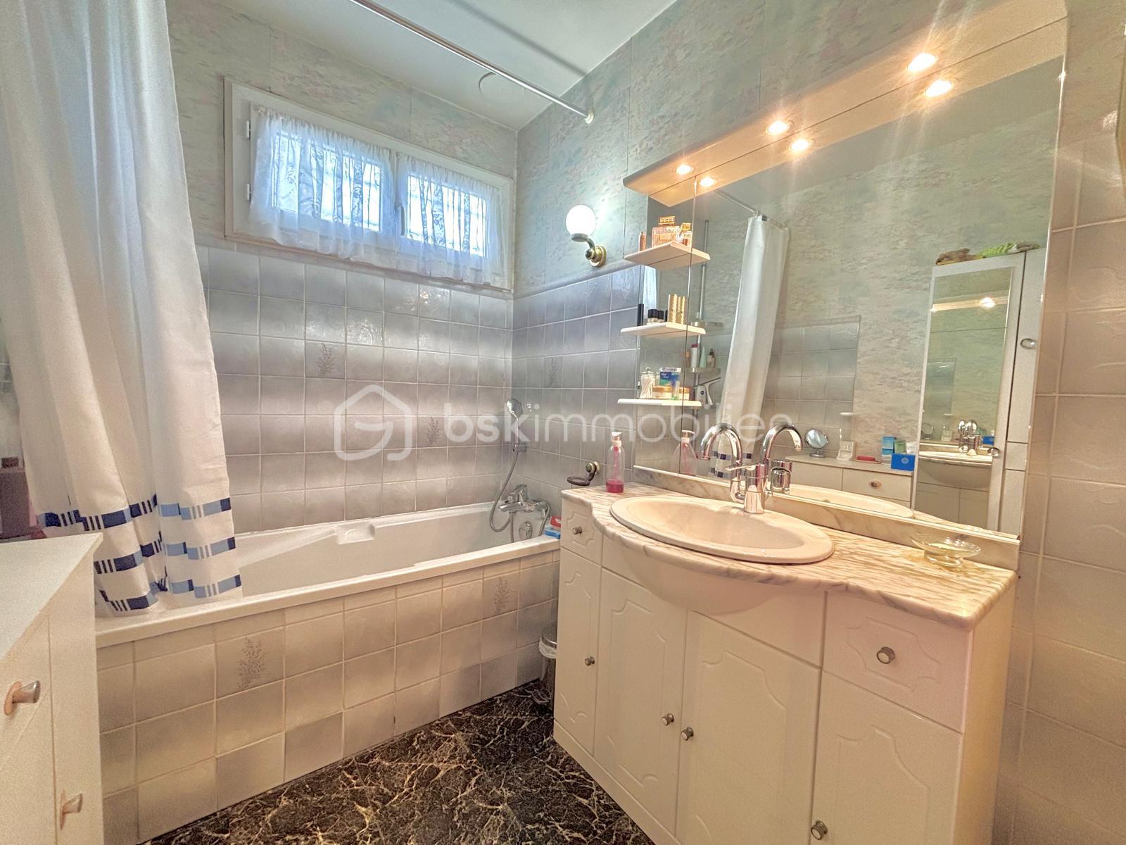 Maison de 85 m² - WhatsApp Image 2025-10-17 at 16.35.48 (3).jpeg