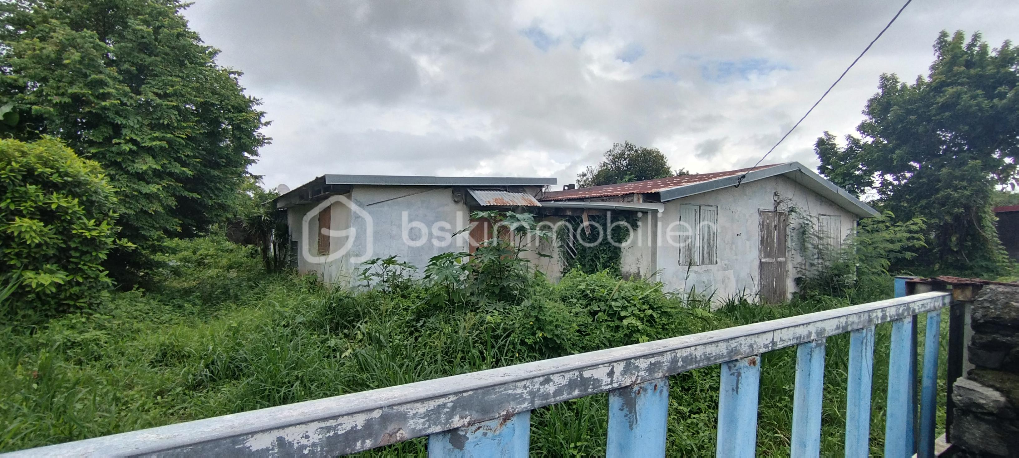 Terrain de 793 m² - Façade 2.jpg