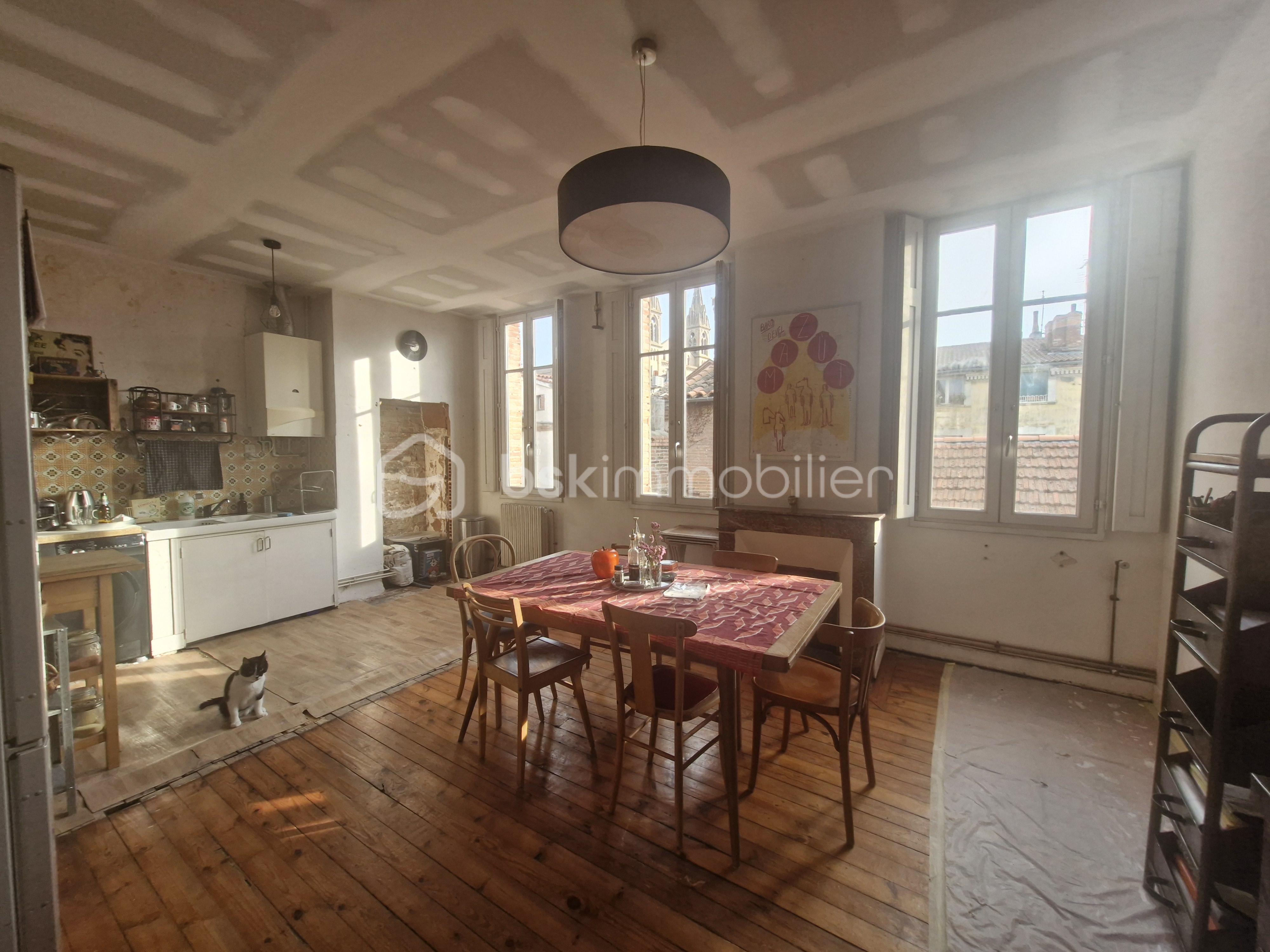 Appartement de 126 m² - cuisine salle a manger.jpg