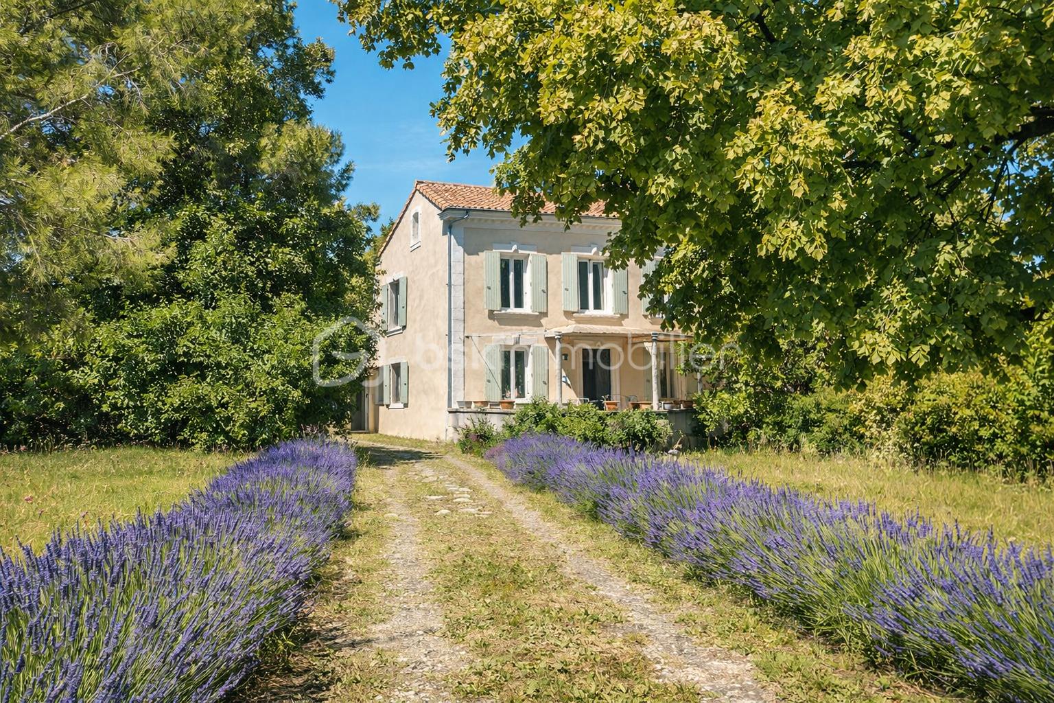 a vendre maison VALREAS DROME PROVENCALE EMILIE BROCHE 0629326964 (1).png