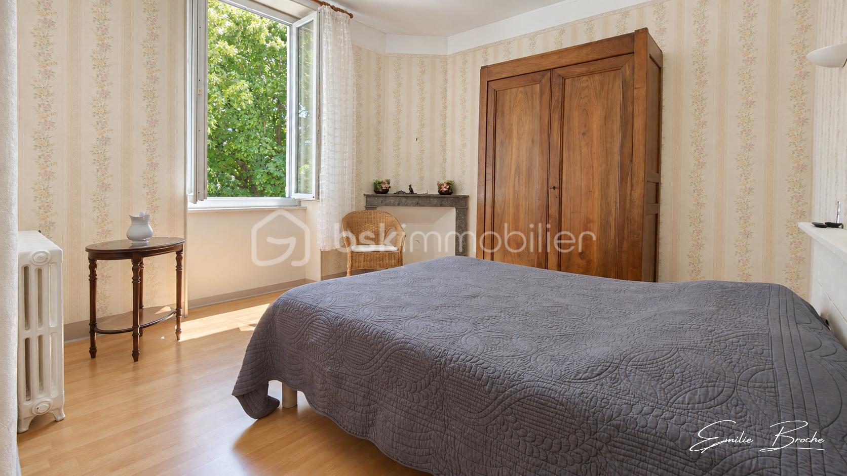 MAISON A VENDRE VALREAS EMILIE BROCHE IMMOBILIER 0629326964 (5).png