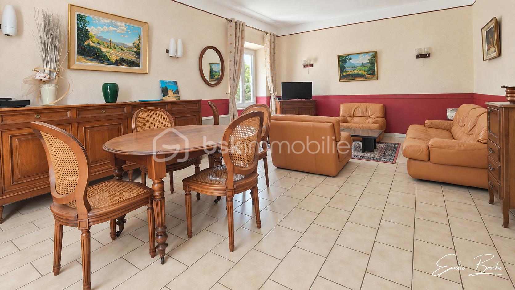 MAISON A VENDRE VALREAS EMILIE BROCHE IMMOBILIER 0629326964 (13).png