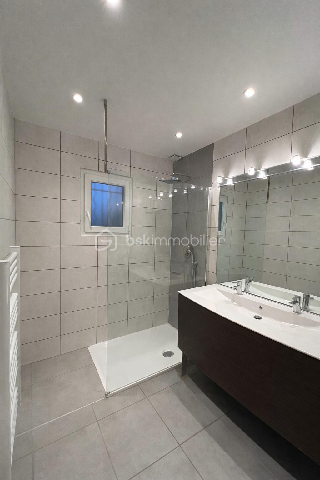 Maison de 110 m² - WhatsApp Image 2025-12-19 at 21..jpeg