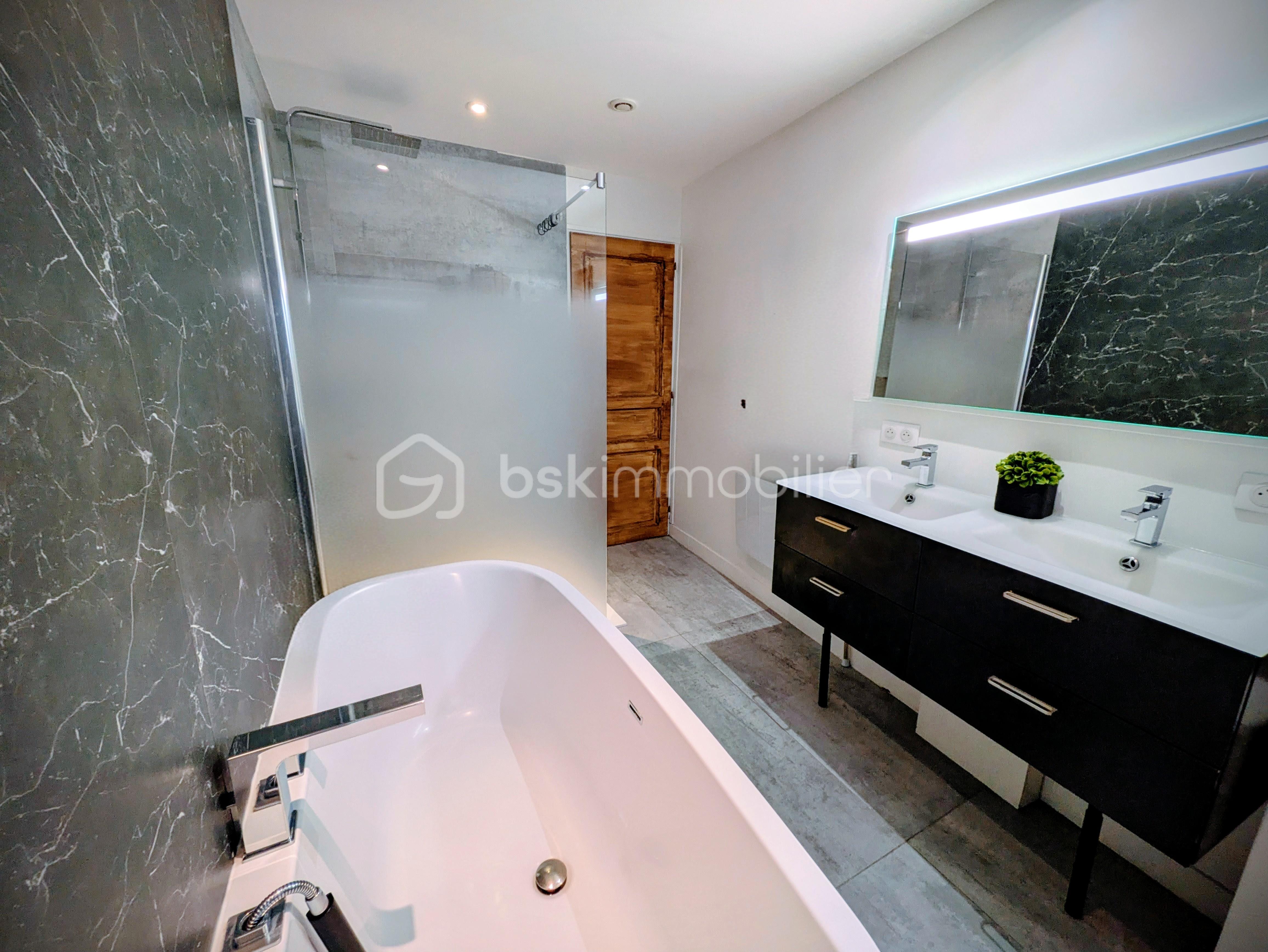 Maison de village de 137 m² - PXL_20260113_131028154~2.jpg