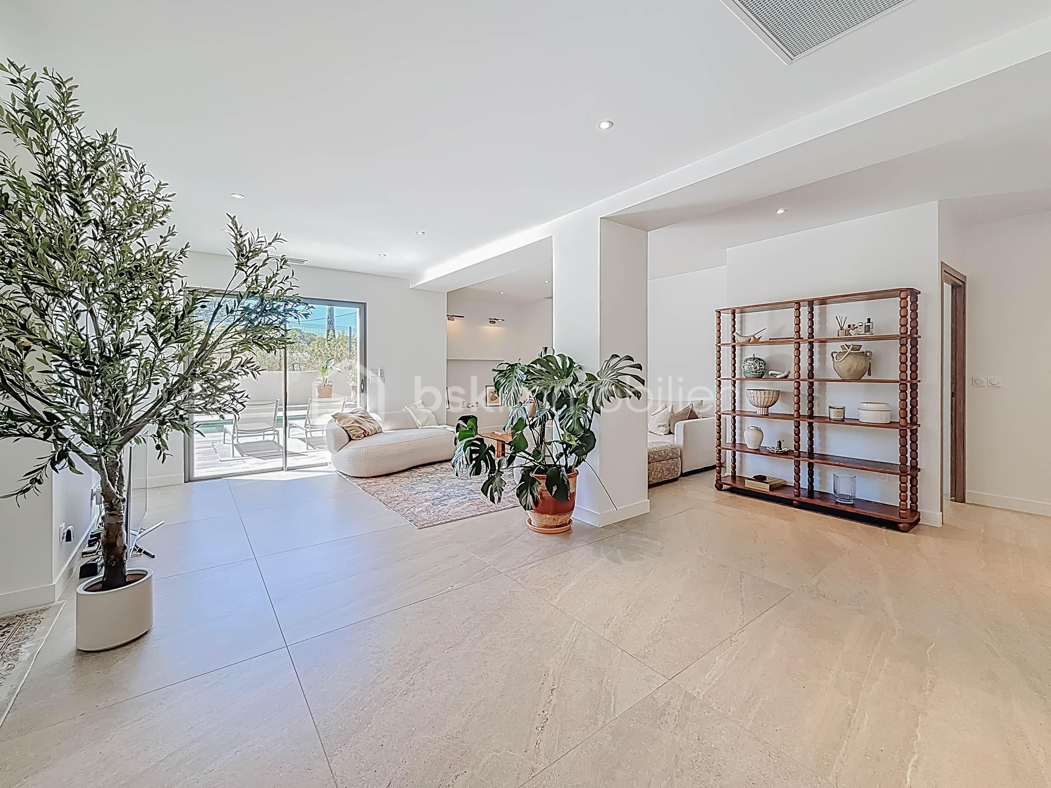 Maison de 346 m² - IMG_F14083D86DDA-24.jpg